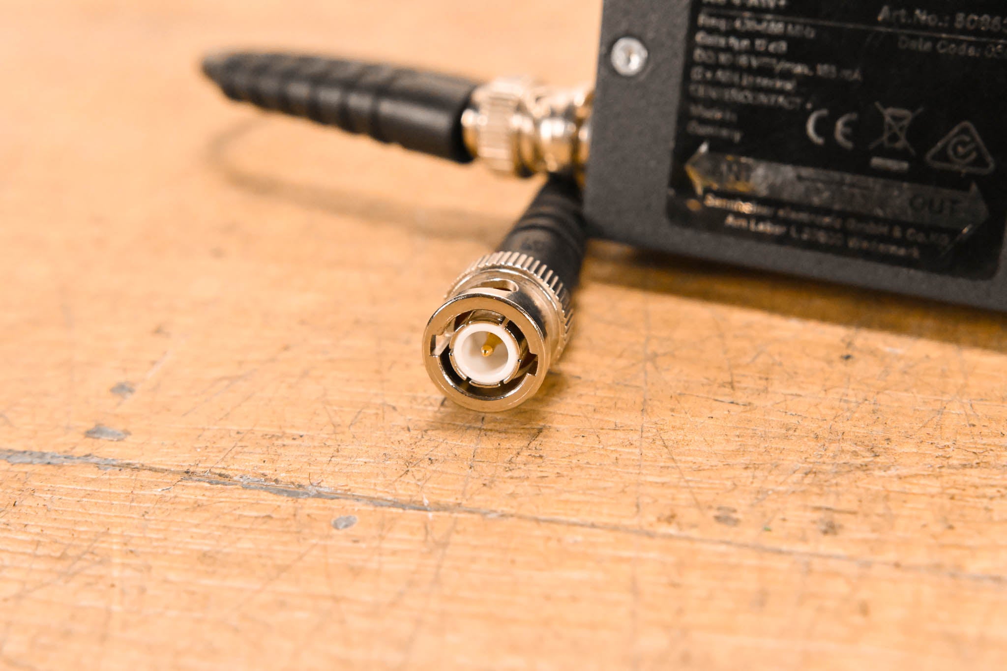 Sennheiser AB 4-AW+ Antenna Booster - 470 to 558 MHz