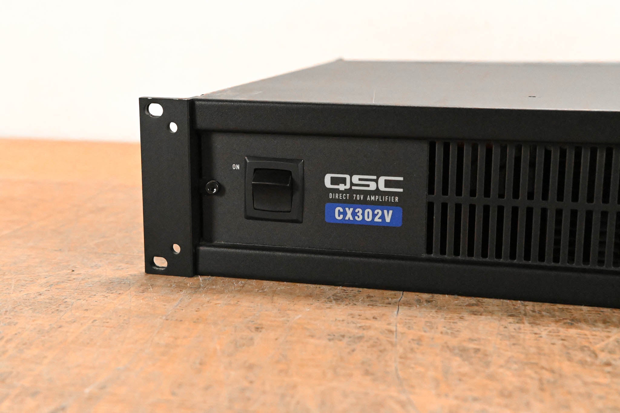 QSC CX302V 2-Channel Power Amplifier CG01PBP