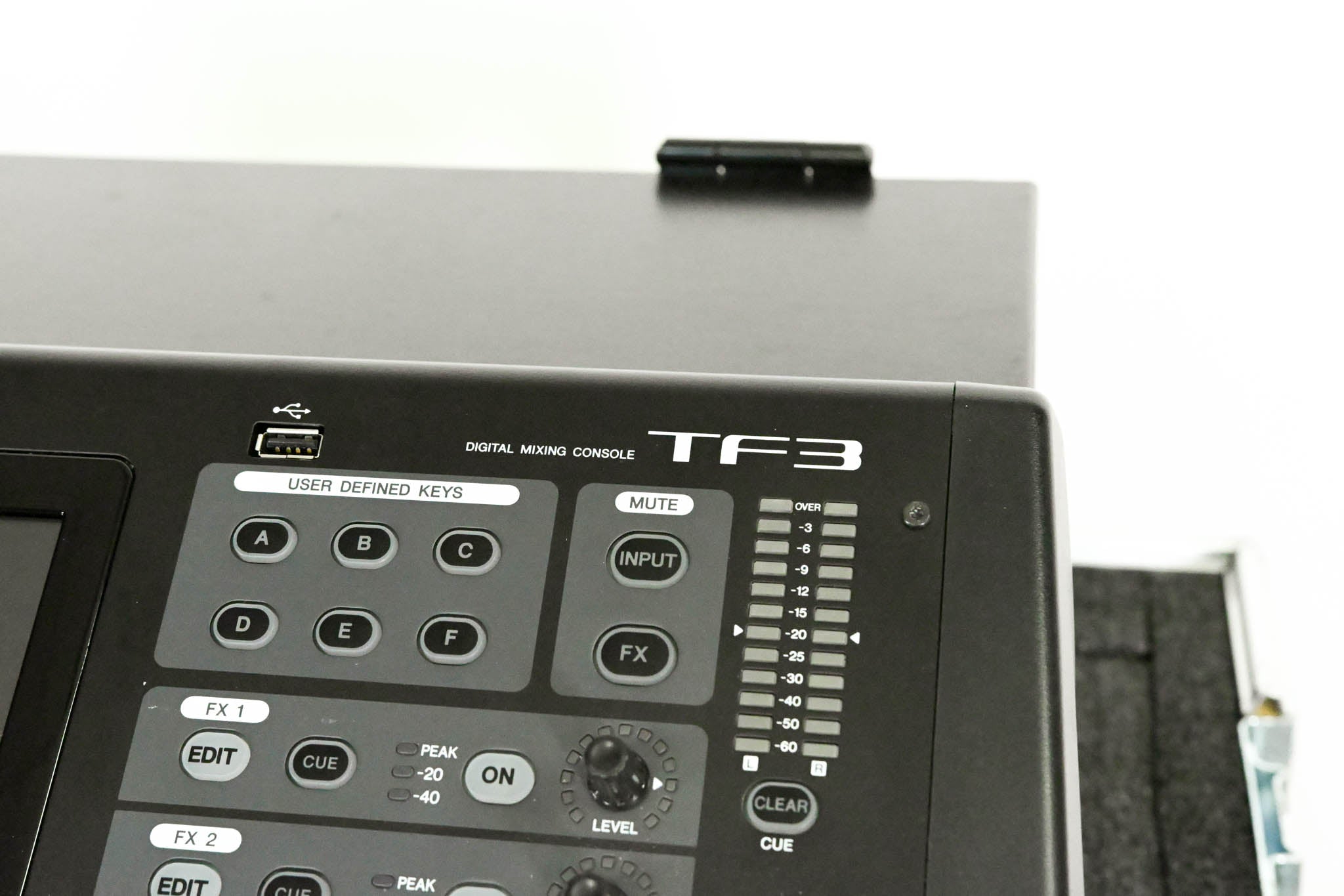 Yamaha TF3 24-Channel Digital Audio Mixer with Road Case