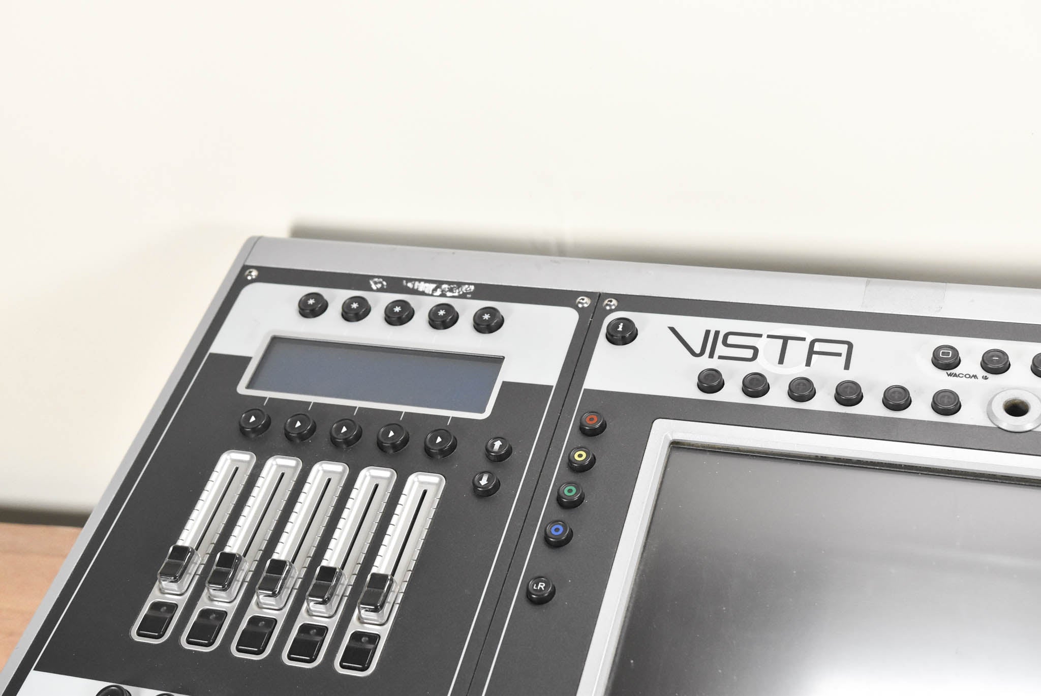 Jands Vista T2 Lighting Controller Console