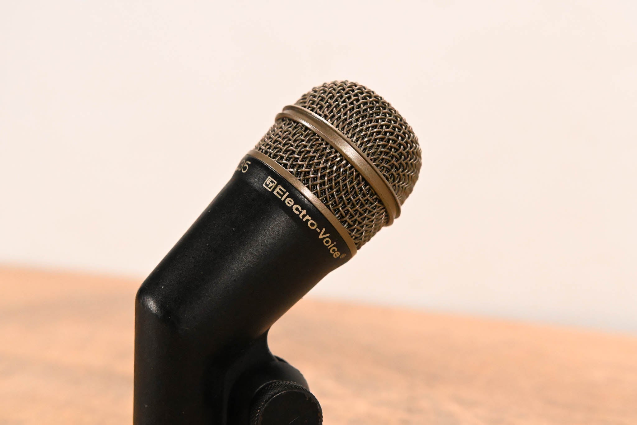 Electro-Voice (EV) PL35 Tom/Snare & Instrument Microphone
