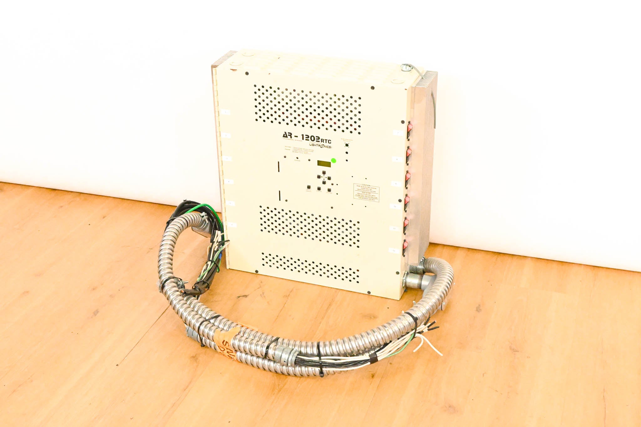 Lightronics AR-1202RTC 12-Channel 2.4kW Architectural Dimmer