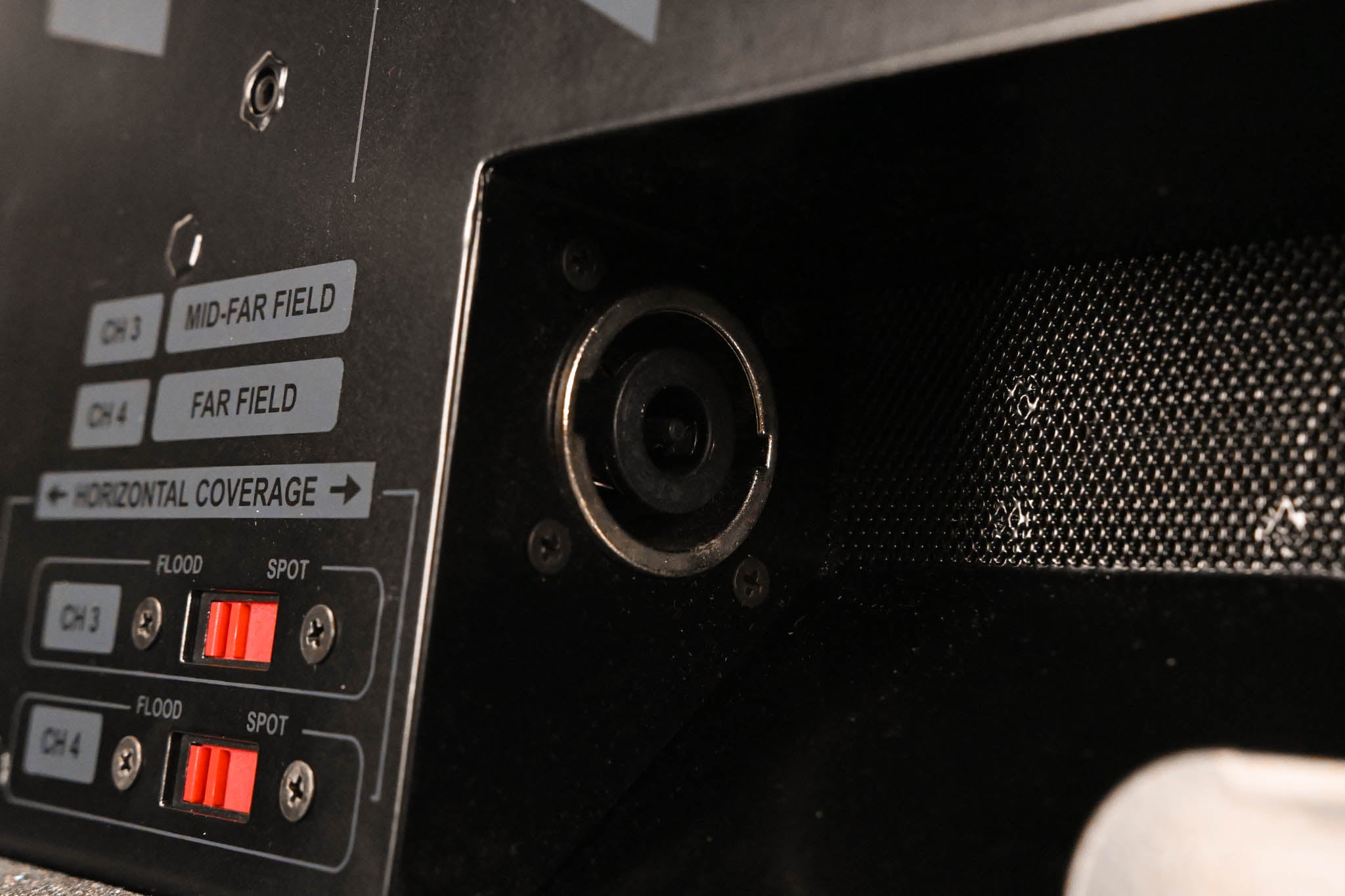 K-Array KJ50VB  Low-Profile Variable Beam Speaker