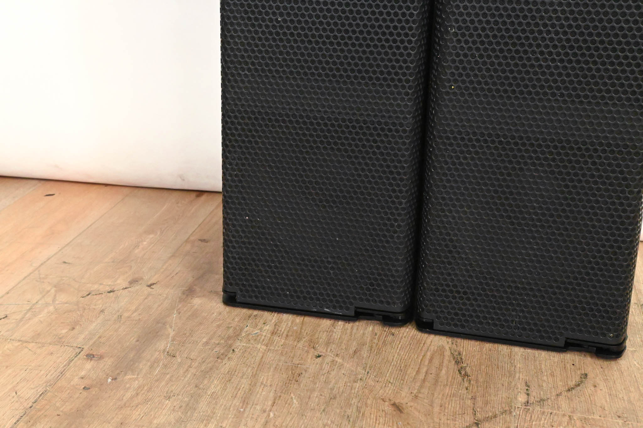 DAS Audio Event 210A 2x10" 3-Way Active Line Array Loudspeaker (PAIR)