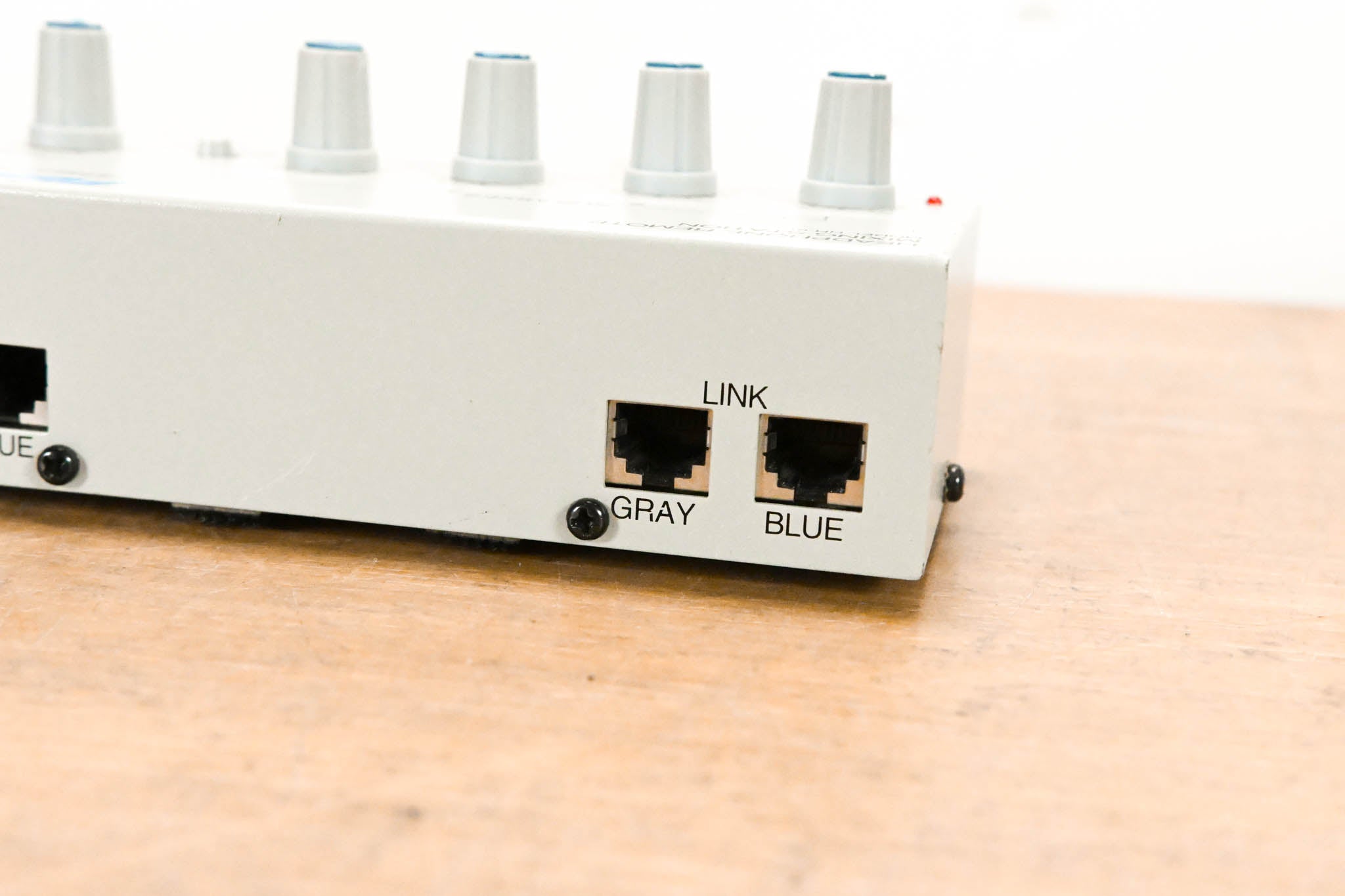 Furman HR-6 6-Channel Headphone Mixing Station