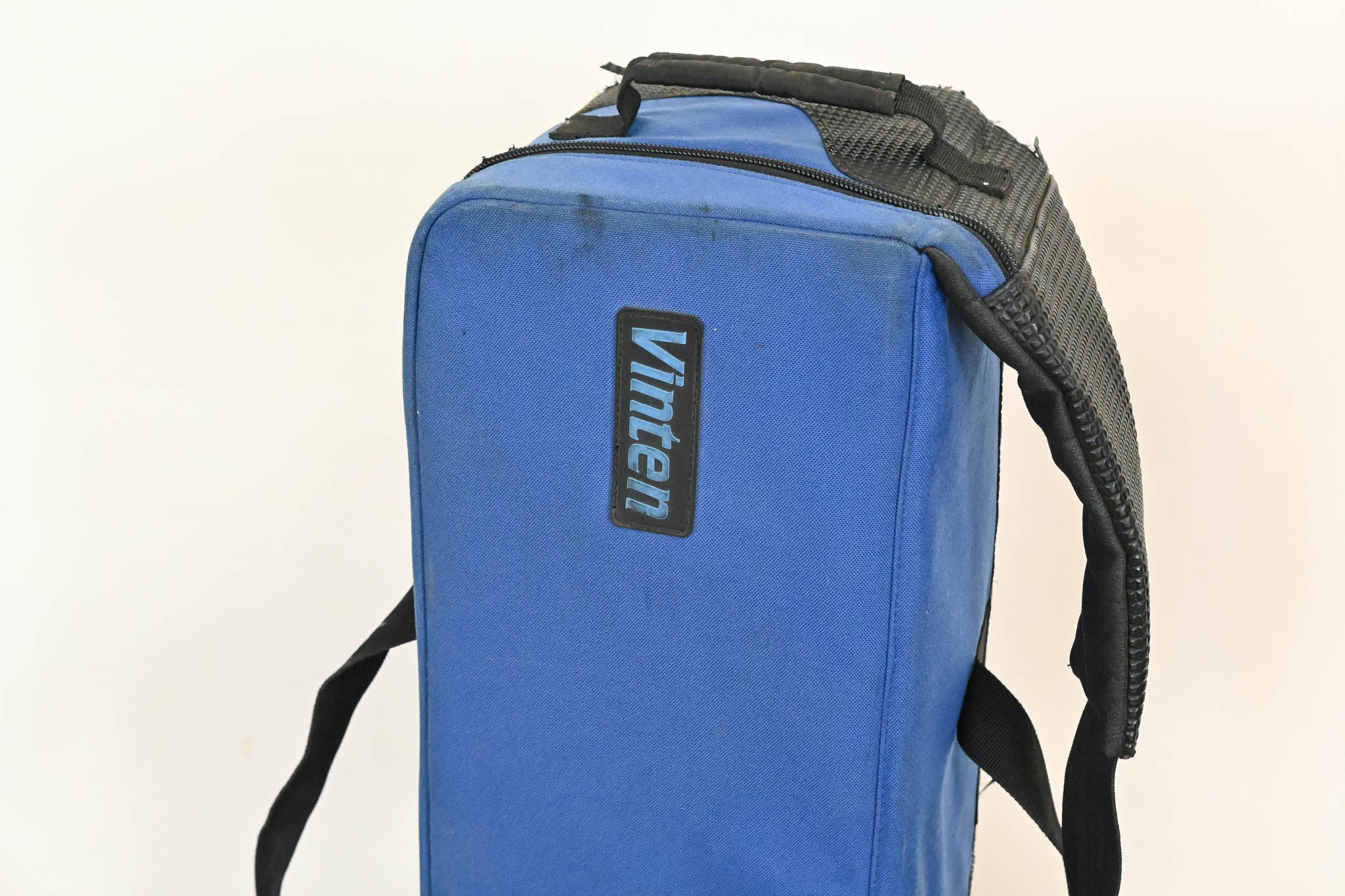 Vinten Vision 100 Fluid Head with Aluminum Tripod