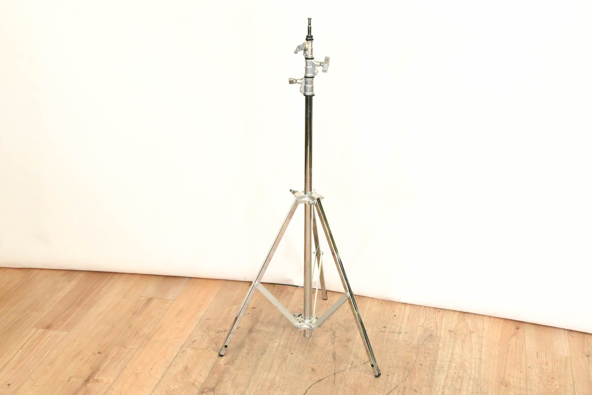 Avenger A0045CS 14.7' 4-Section Baby Steel Stand 45