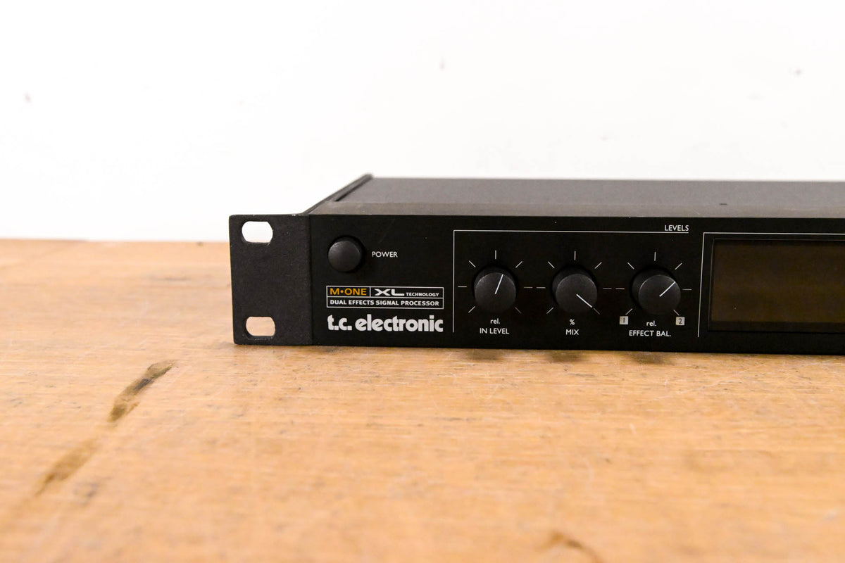 TC Electronic M-ONE XL Dual-Engine Effects Processor