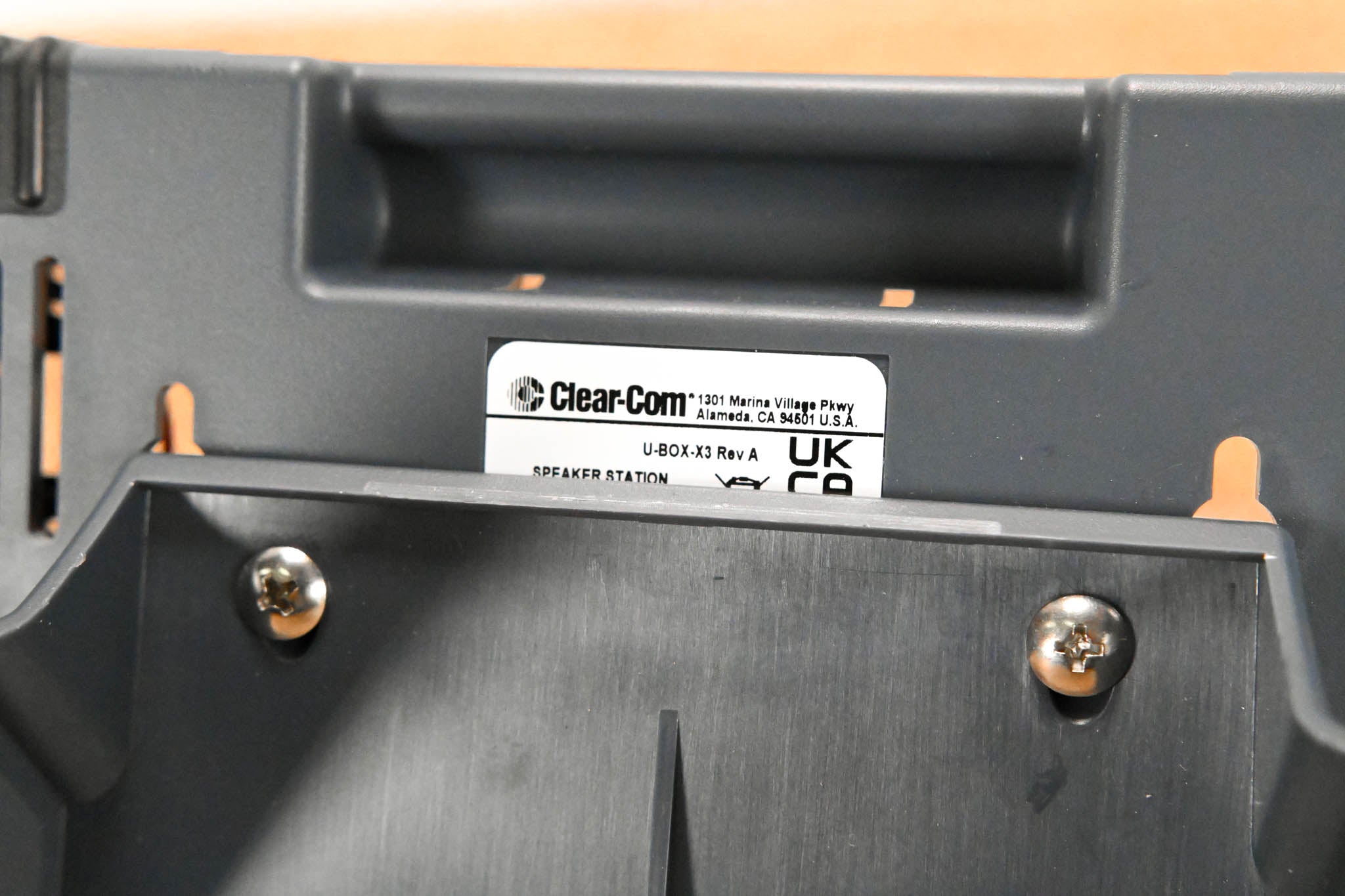 Clear-Com U-BOX-X3 Encore Surface Mount 1 Ch for KB Speaker Stations