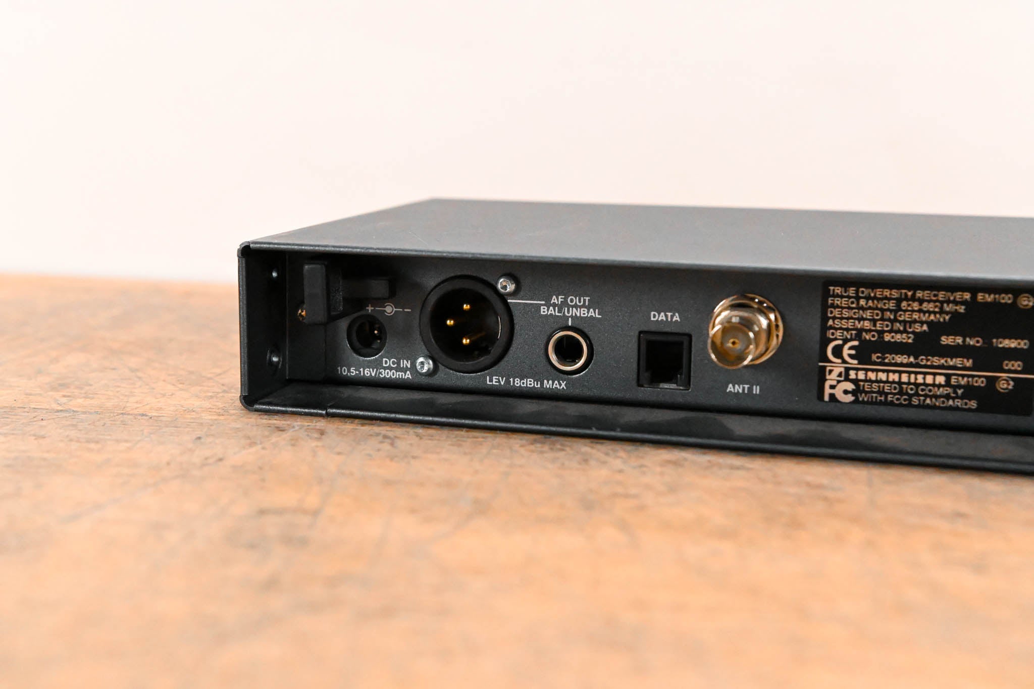 Sennheiser EM 100 G2 Wireless Receiver - 626-662 MHz (NO POWER SUPPLY)