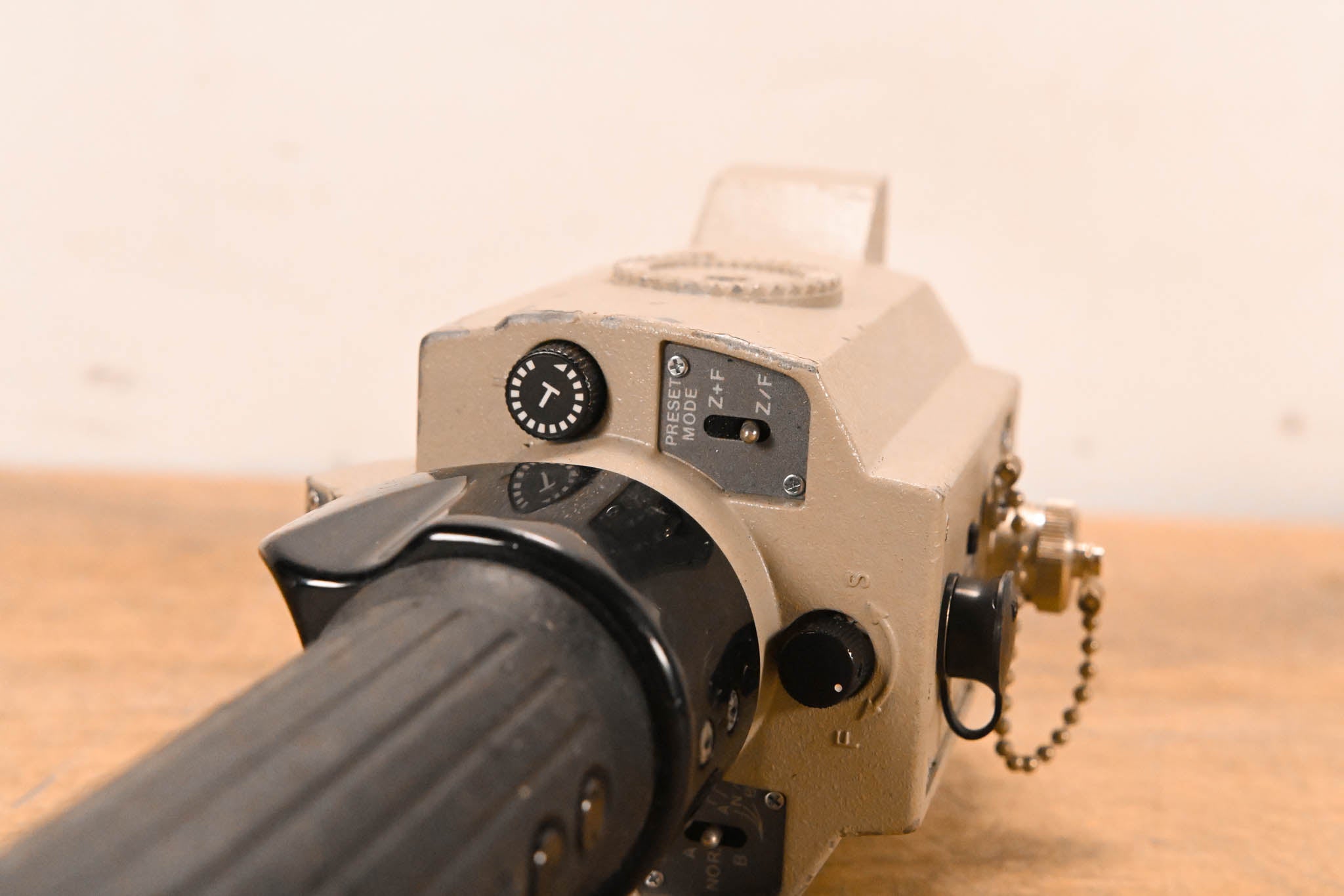 Fujinon ERD-5A-D01 DIGI Zoom Demand for HDTV/Broadcast Lenses