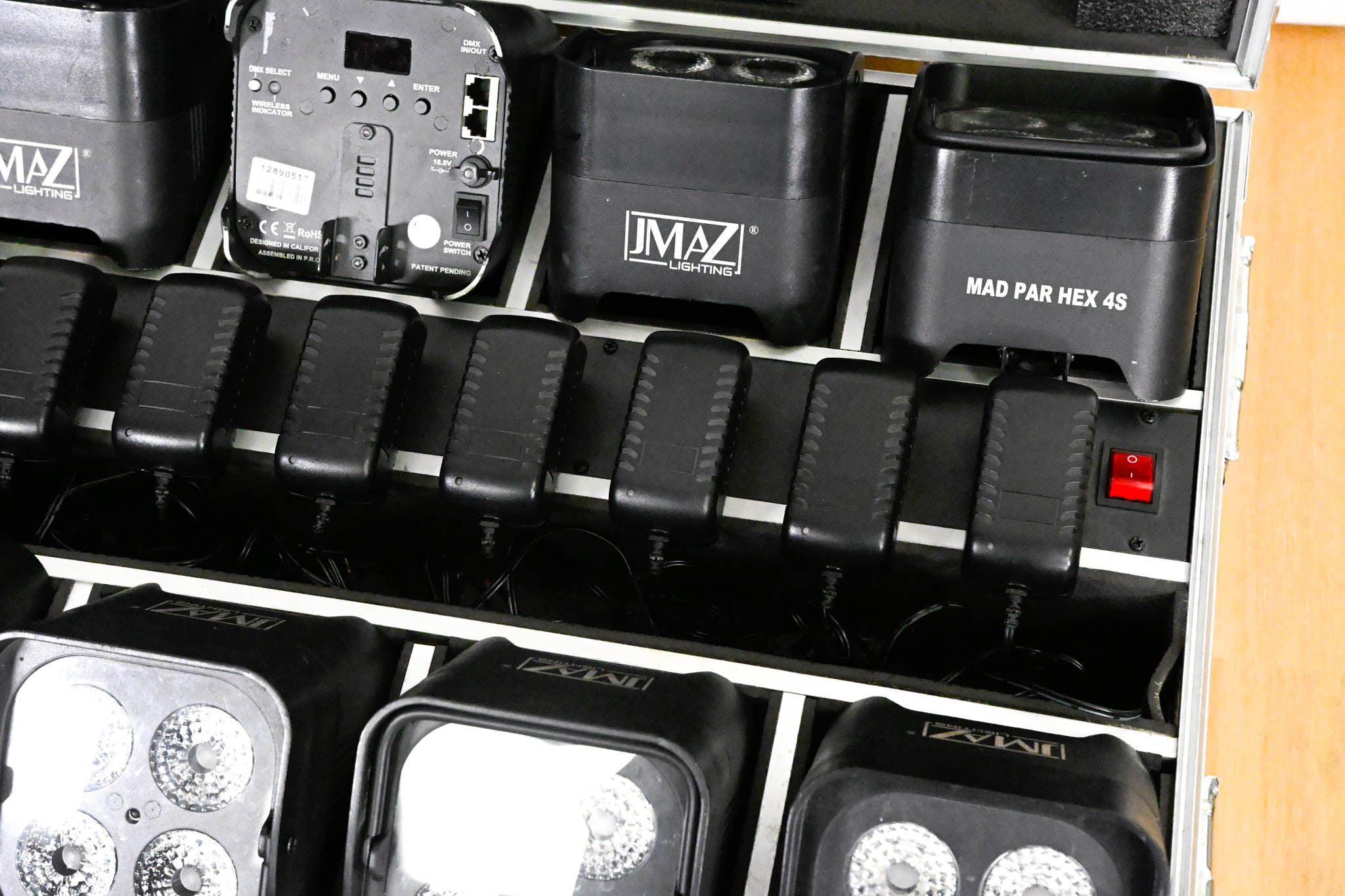 JMAZ Lighting MAD PAR HEX 4S Battery LED Uplight Kit w/ Charging Case