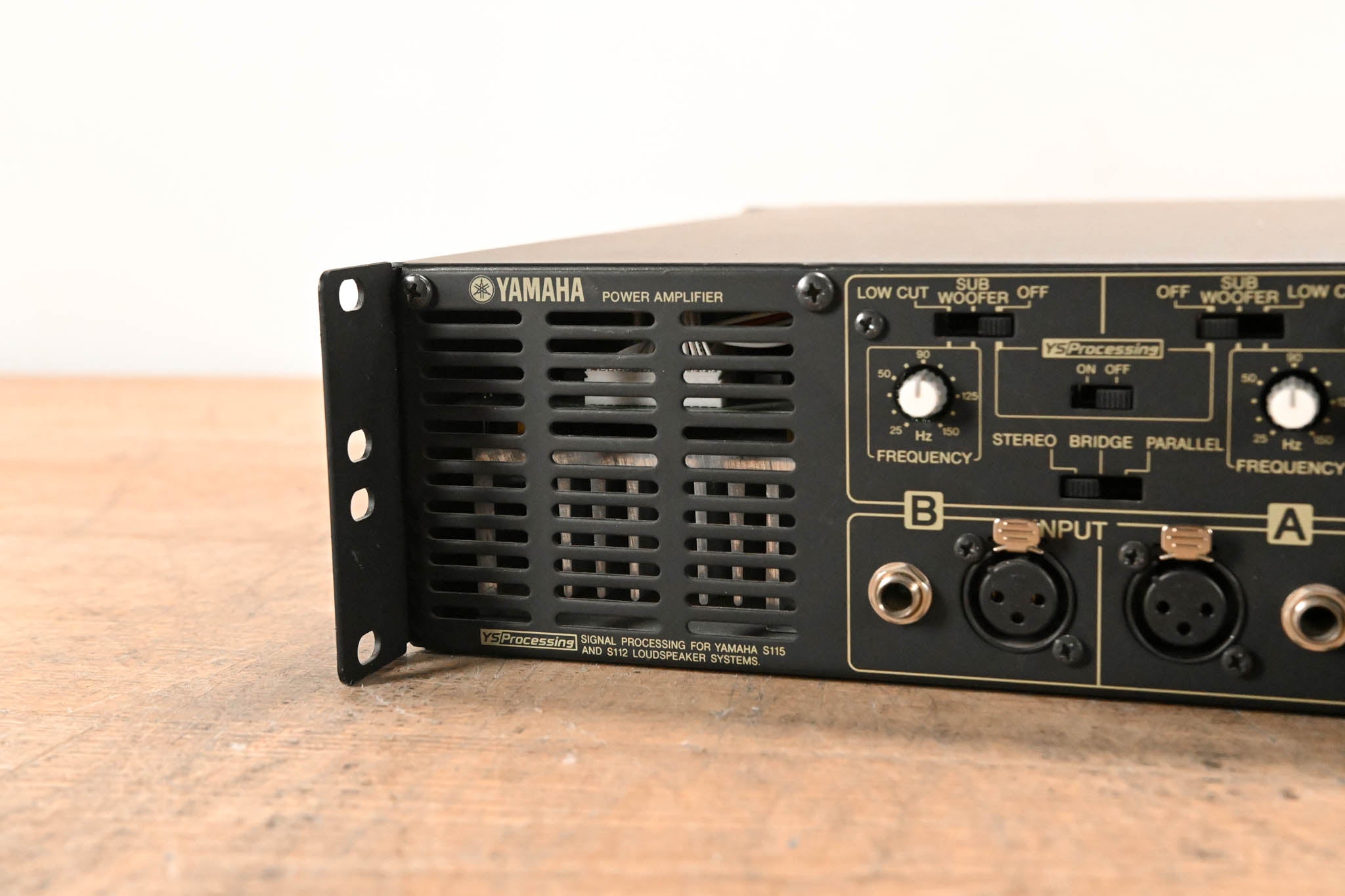 Yamaha P2500S 2-Channel Power Amplifier