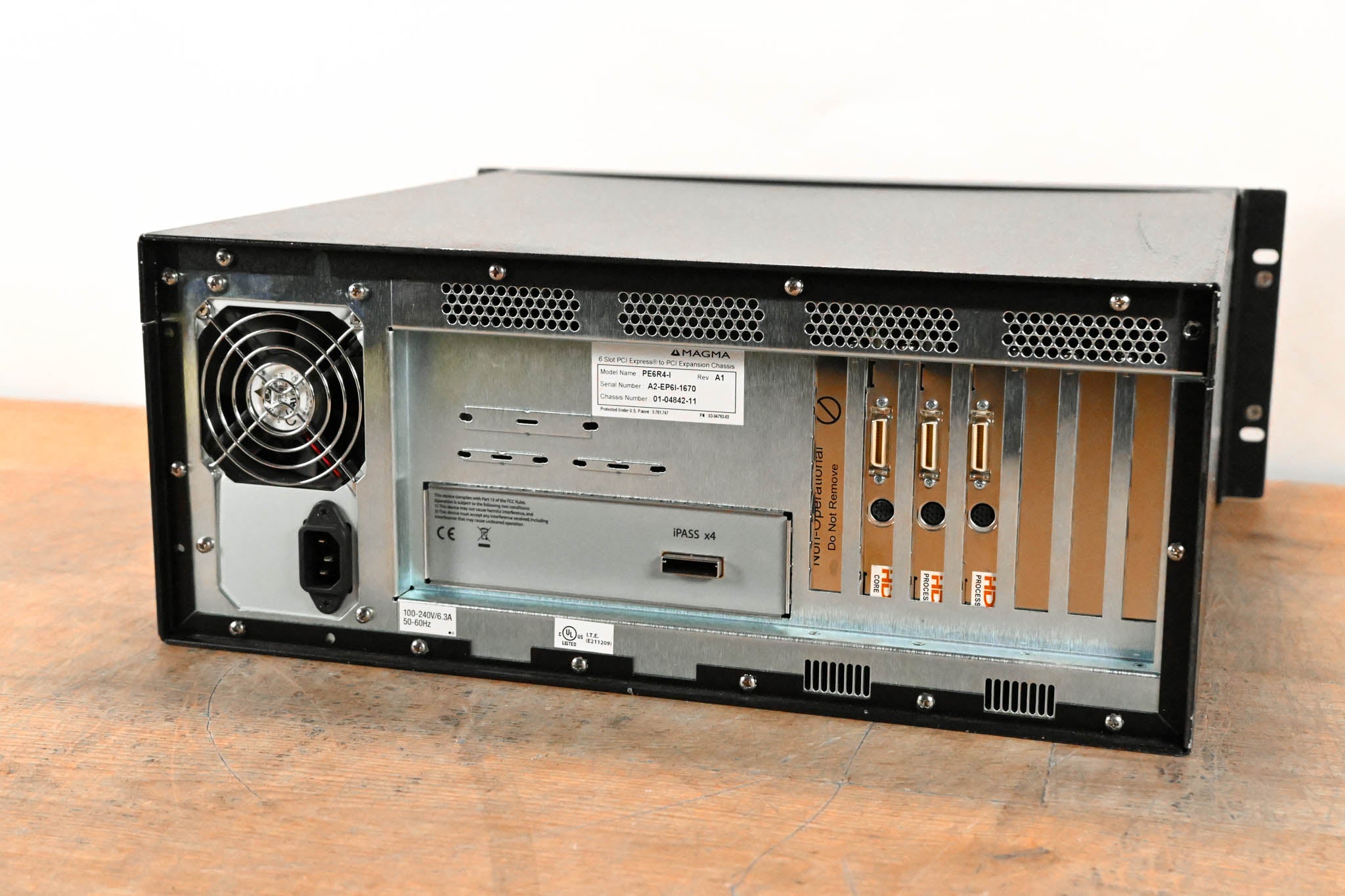 Magma PE6R4 6-Slot PCI Pro Tools HD Expansion Chassis with Cards