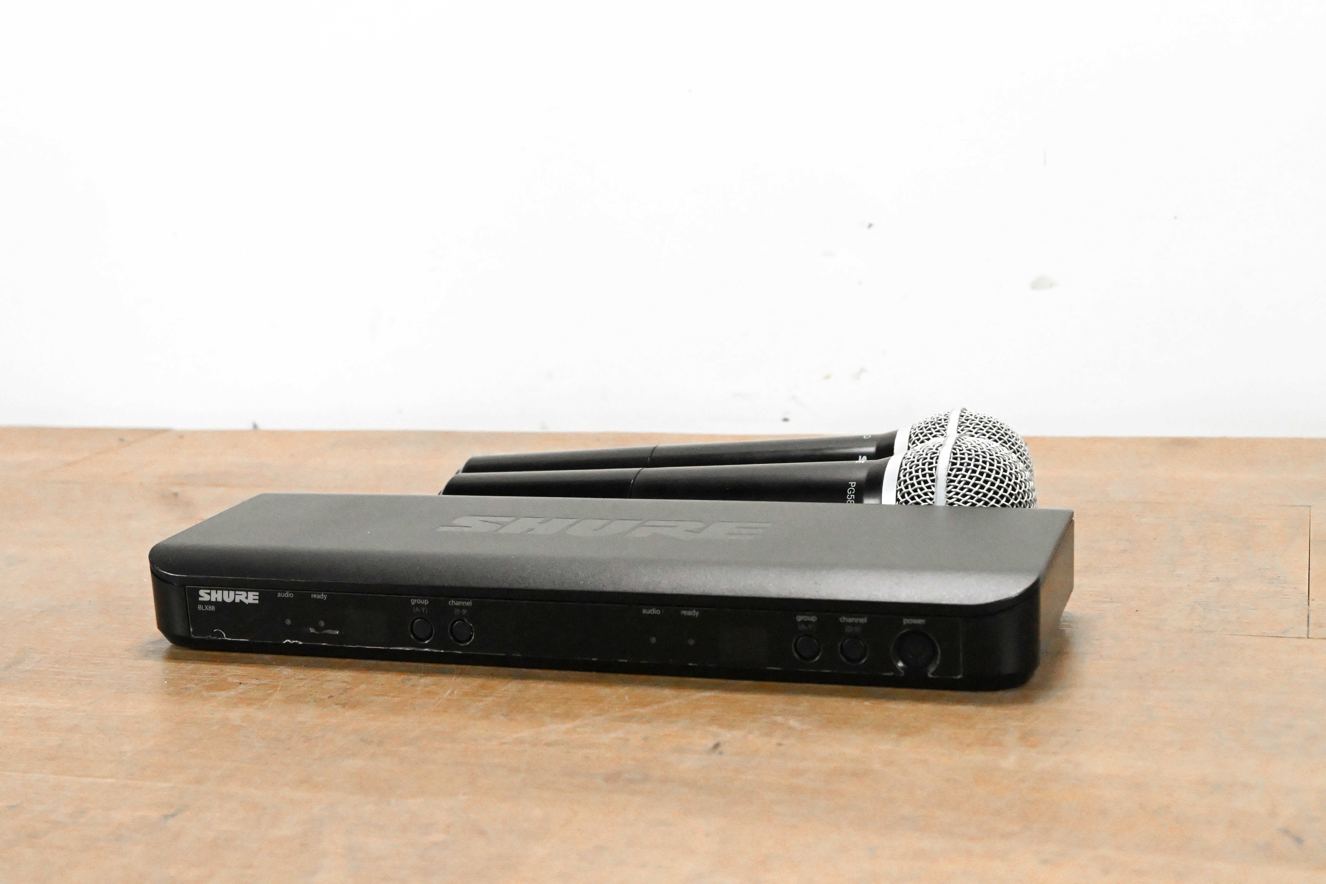 Shure BLX288/PG58 Wireless Microphone System - H10 Band NO POWER SUPPLY
