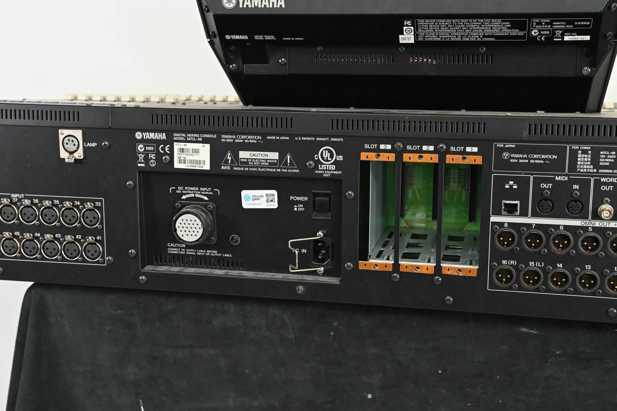 Yamaha M7CL-48 48-Channel Digital Audio Mixing Console