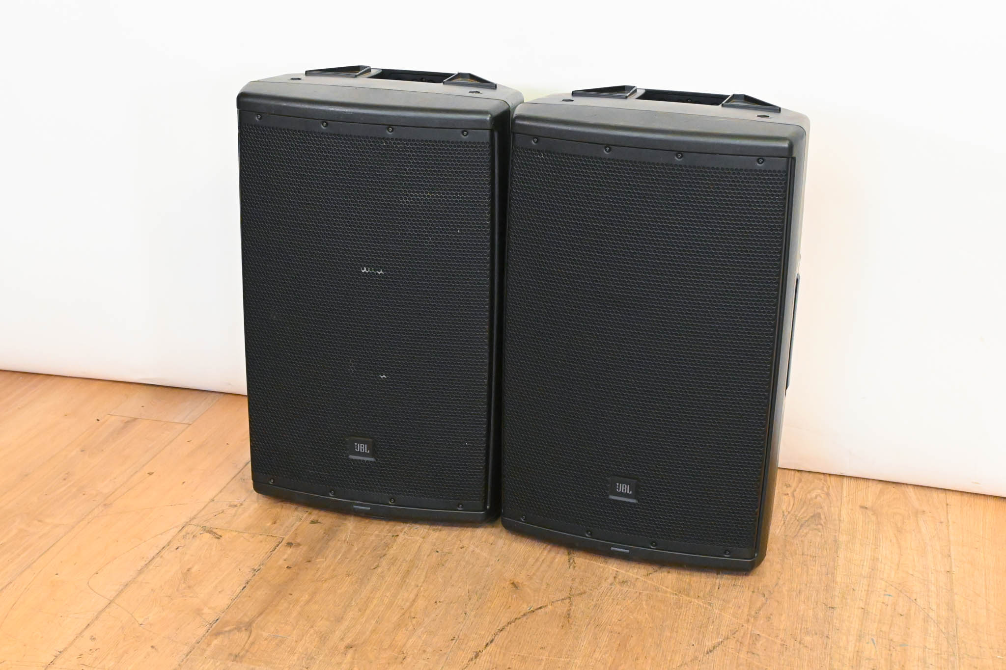 JBL EON615 15" 1000W 2-Way Powered Loudpeaker (PAIR)