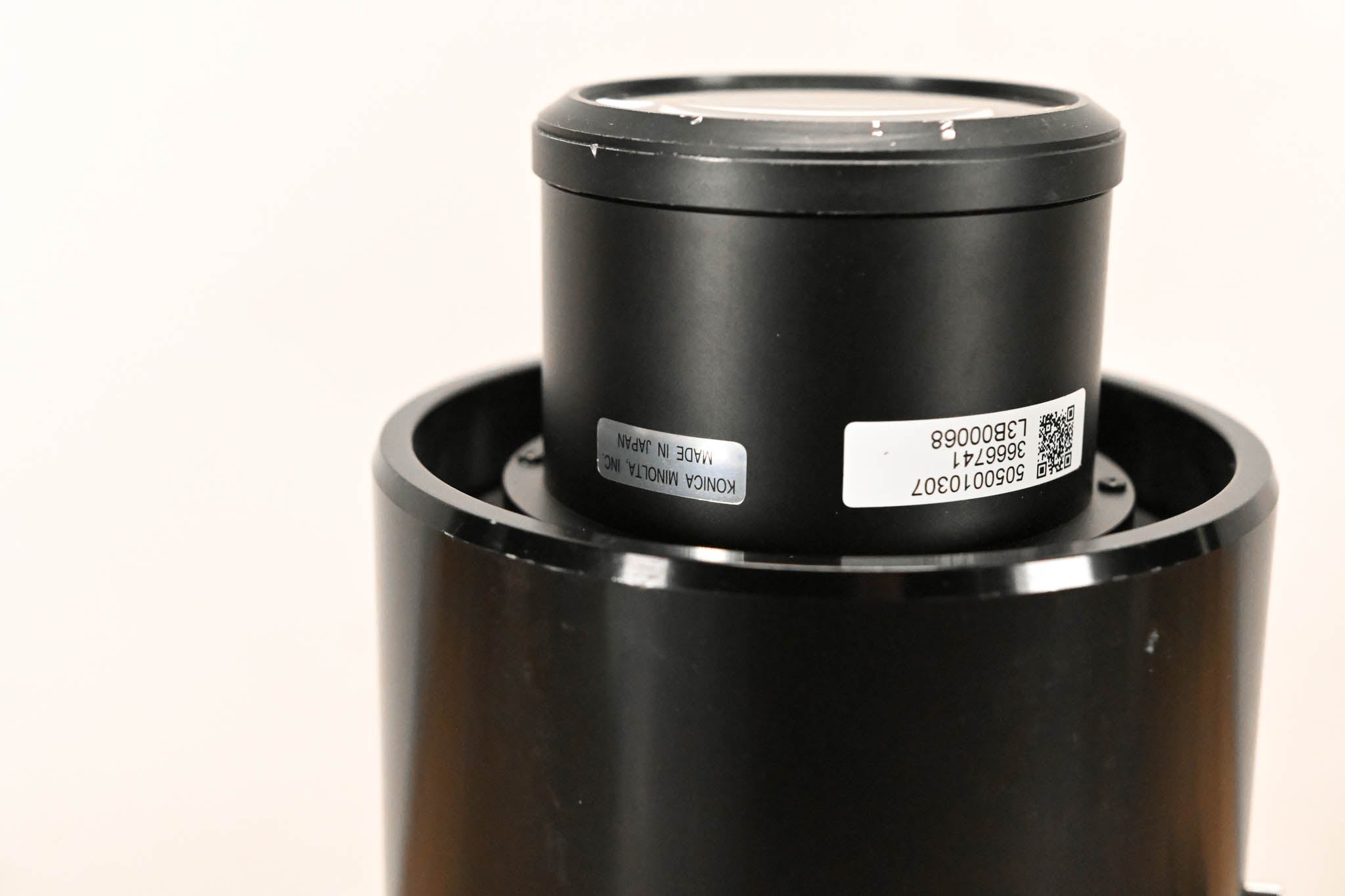 Digital Projection 105-612A SXGA+ 2.8-4.5:1 1080p 2.56-4.16:1 Zoom Lens