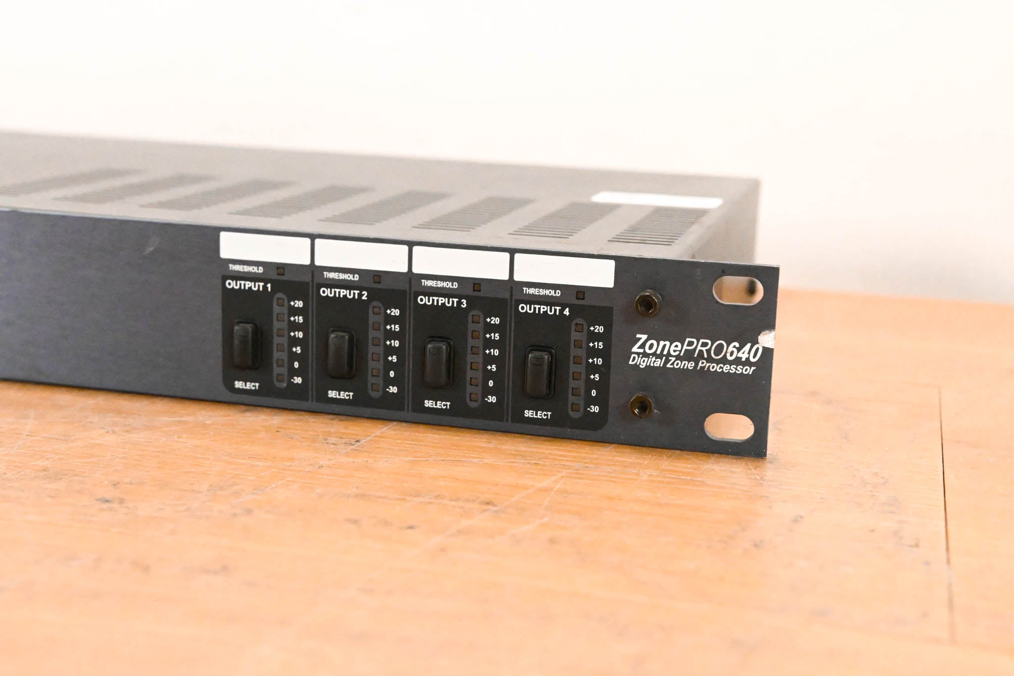 dbx ZonePRO 640 6x4 Digital Zone Processor
