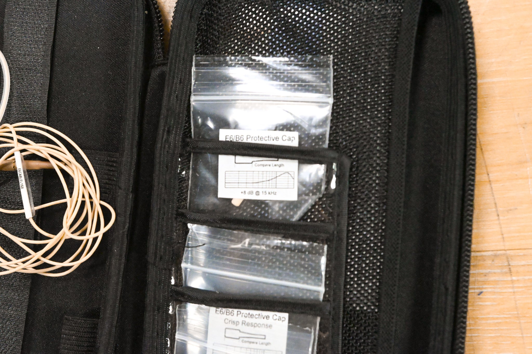 Countryman E6 Omnidirectional Earset Microphone w/ E6CABLEL1SR Cable