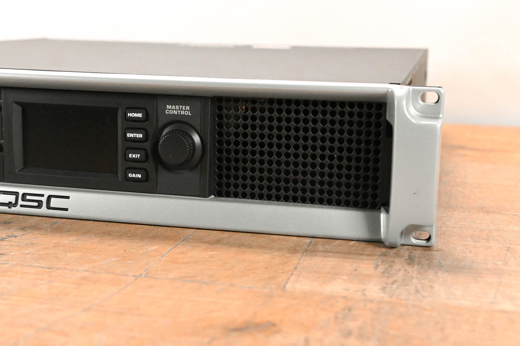 QSC PLD4.5 Four-Channel Power Amplifier with DSP