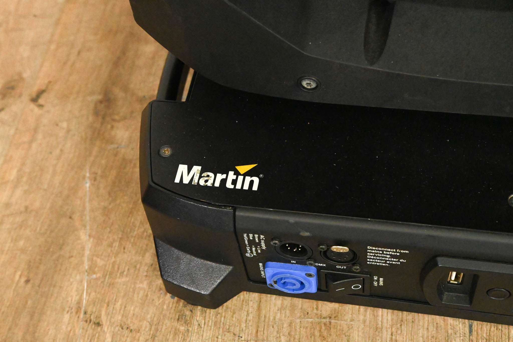 Martin MAC Viper Profile High Output Discharge-Based Moving Light