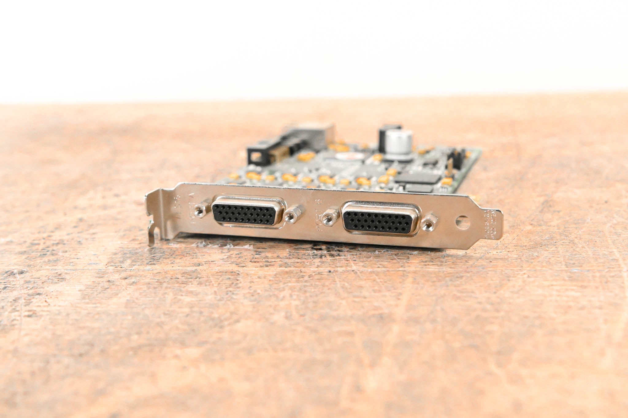 Lynx Studio Technology AES16e Sixteen-Channel AES/EBU PCI Express Card