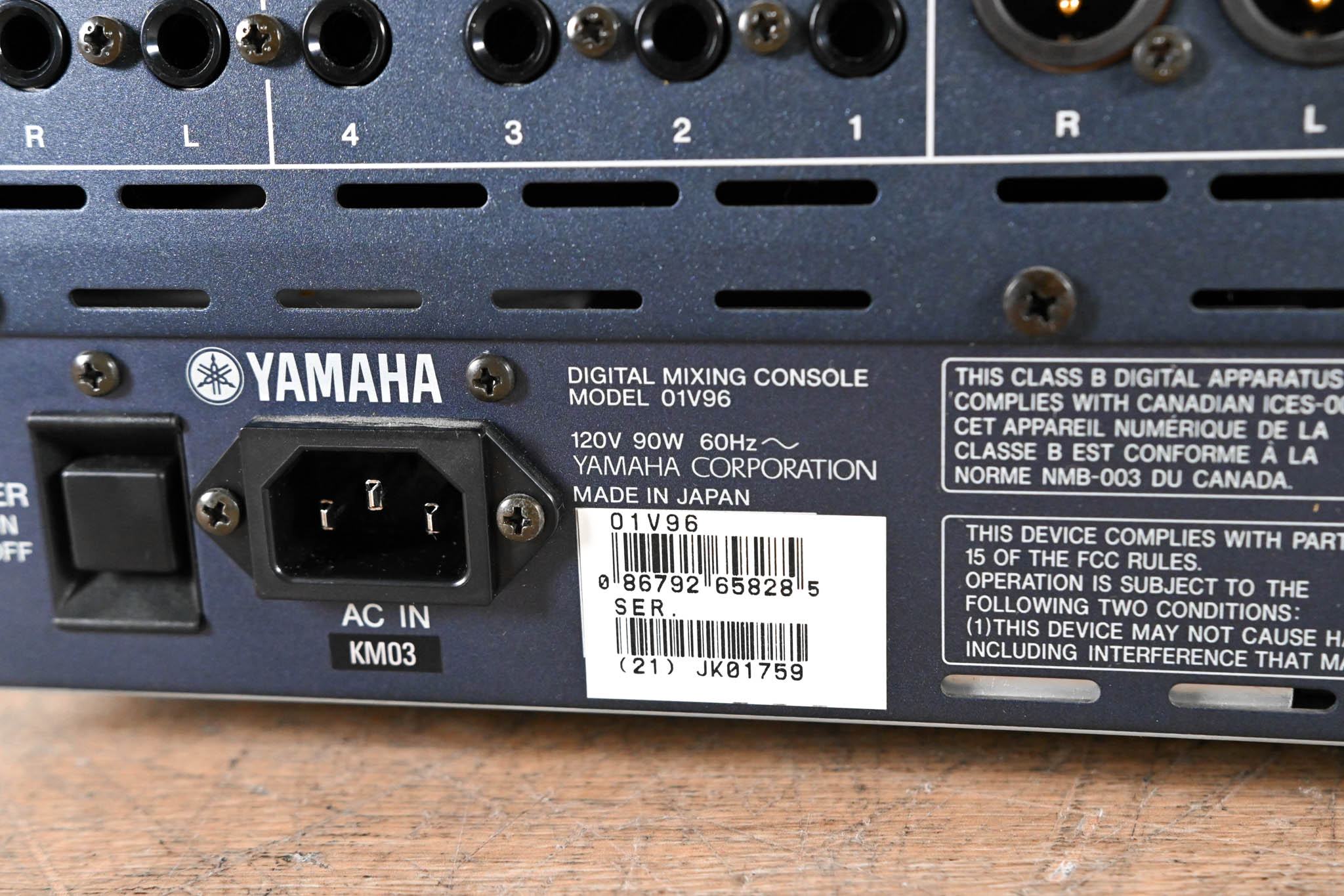 Yamaha 01V96 24-Bit/96k Digital Recording Mixer