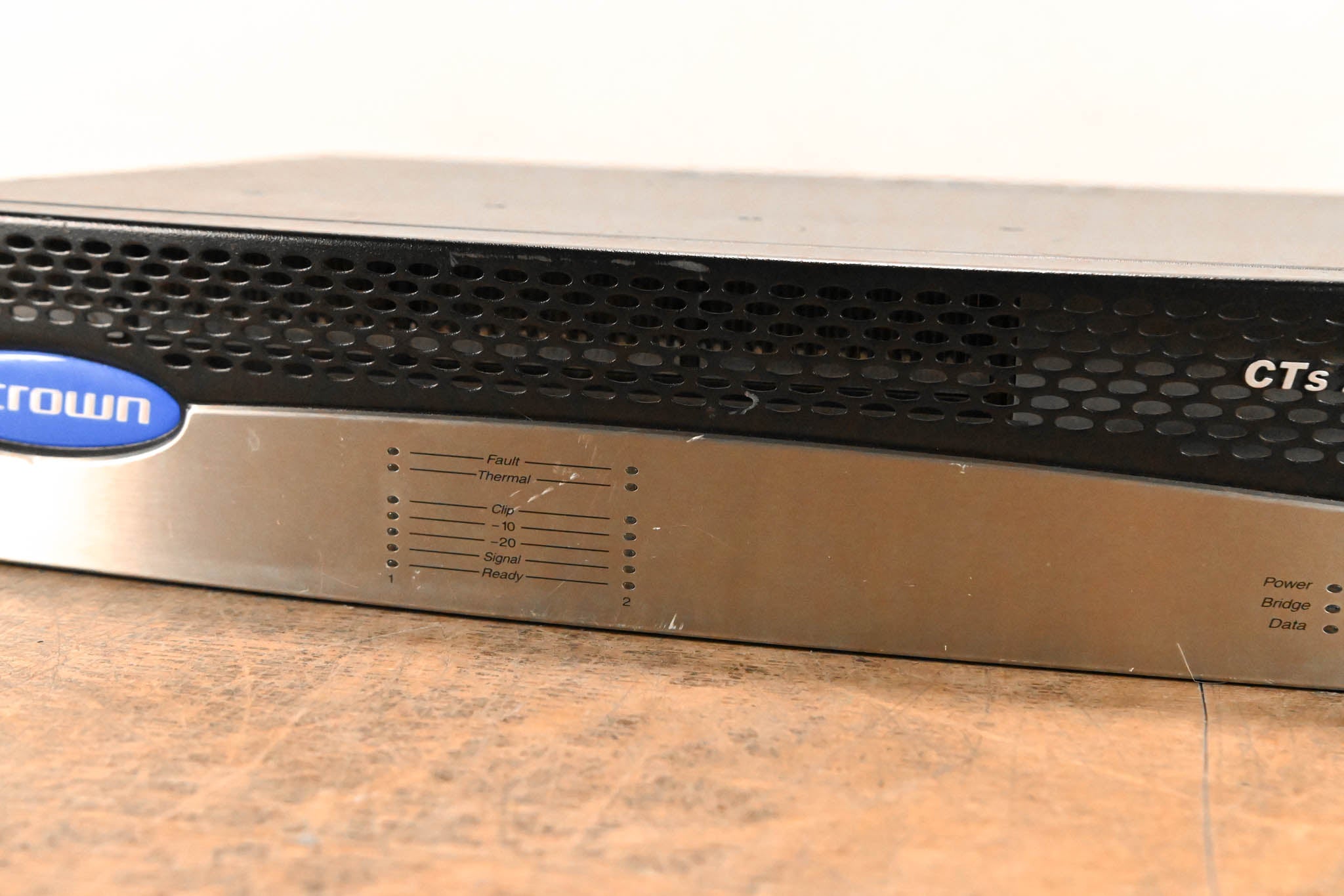Crown CTs 2000 Two-Channel 1000W Power Amplifier