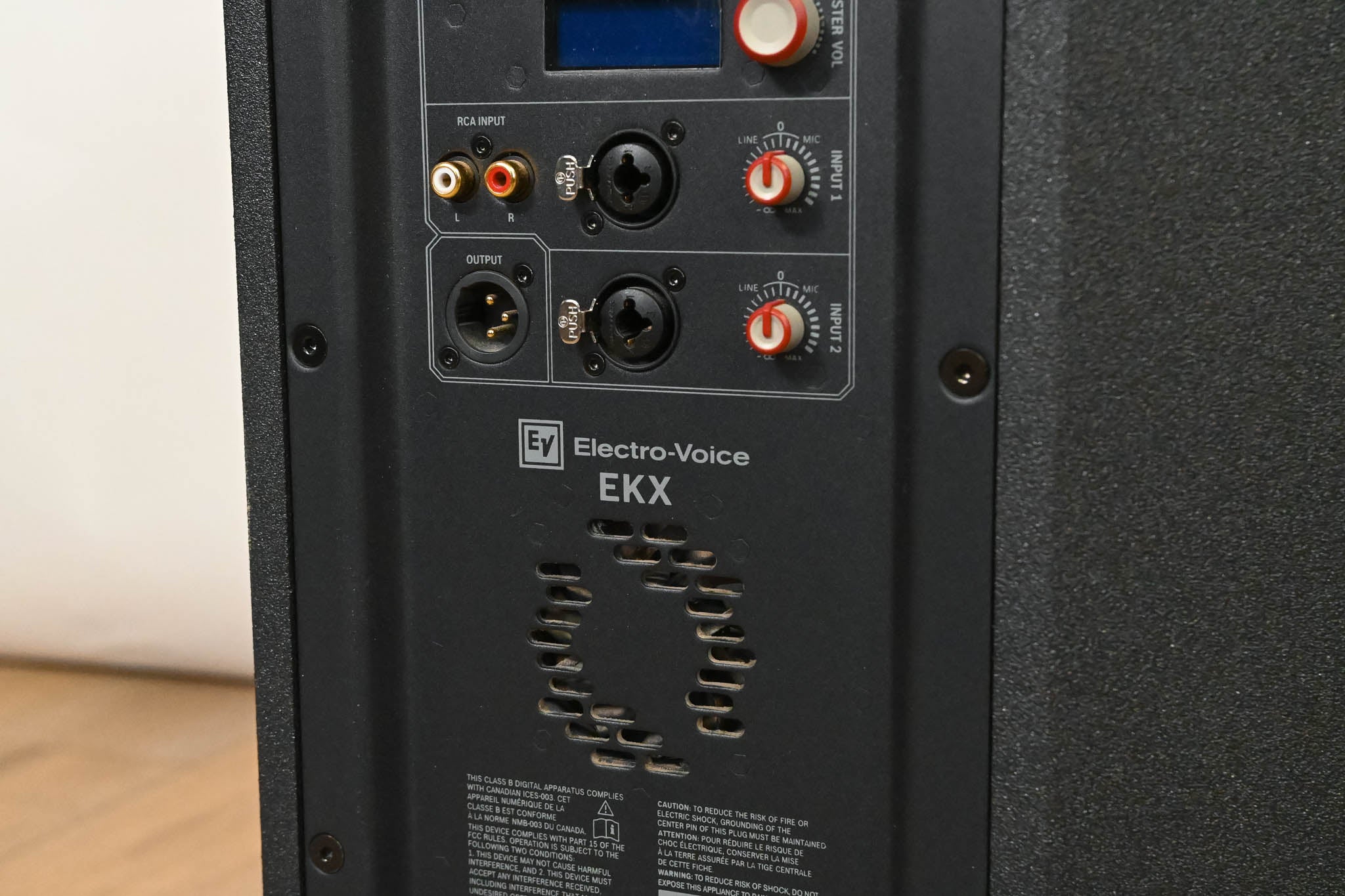 Electro-Voice (EV) EKX-12P 1500W 12" Powered Speaker (PAIR)