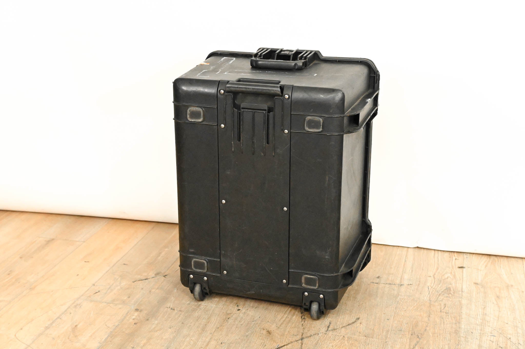 Pelican 1637 Air Case
