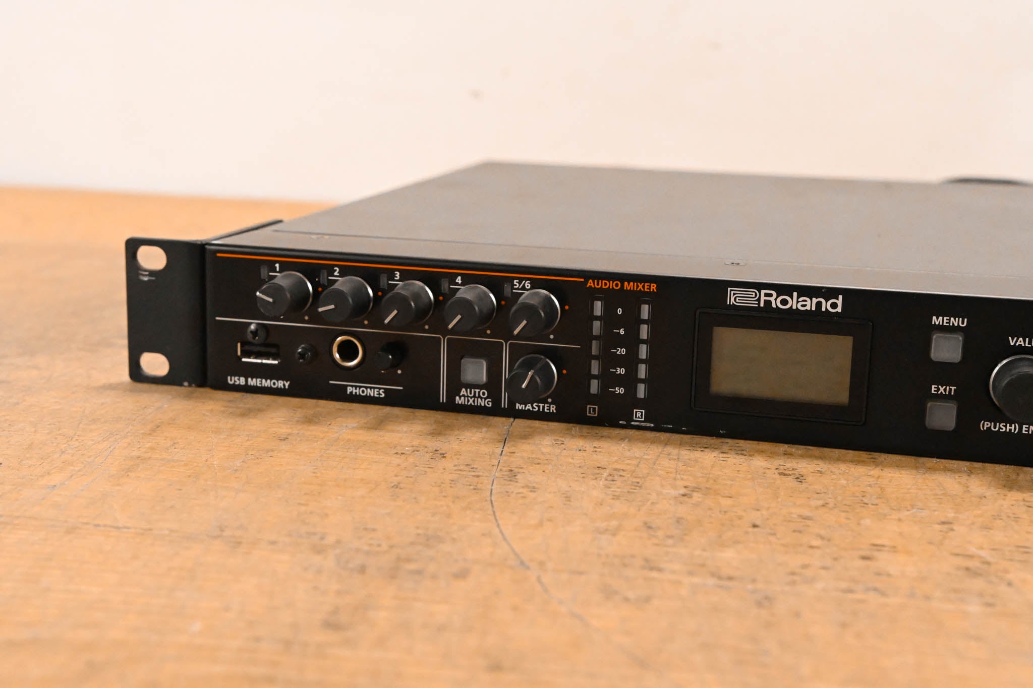 Roland XS-62S 6-Channel HD Video Switcher