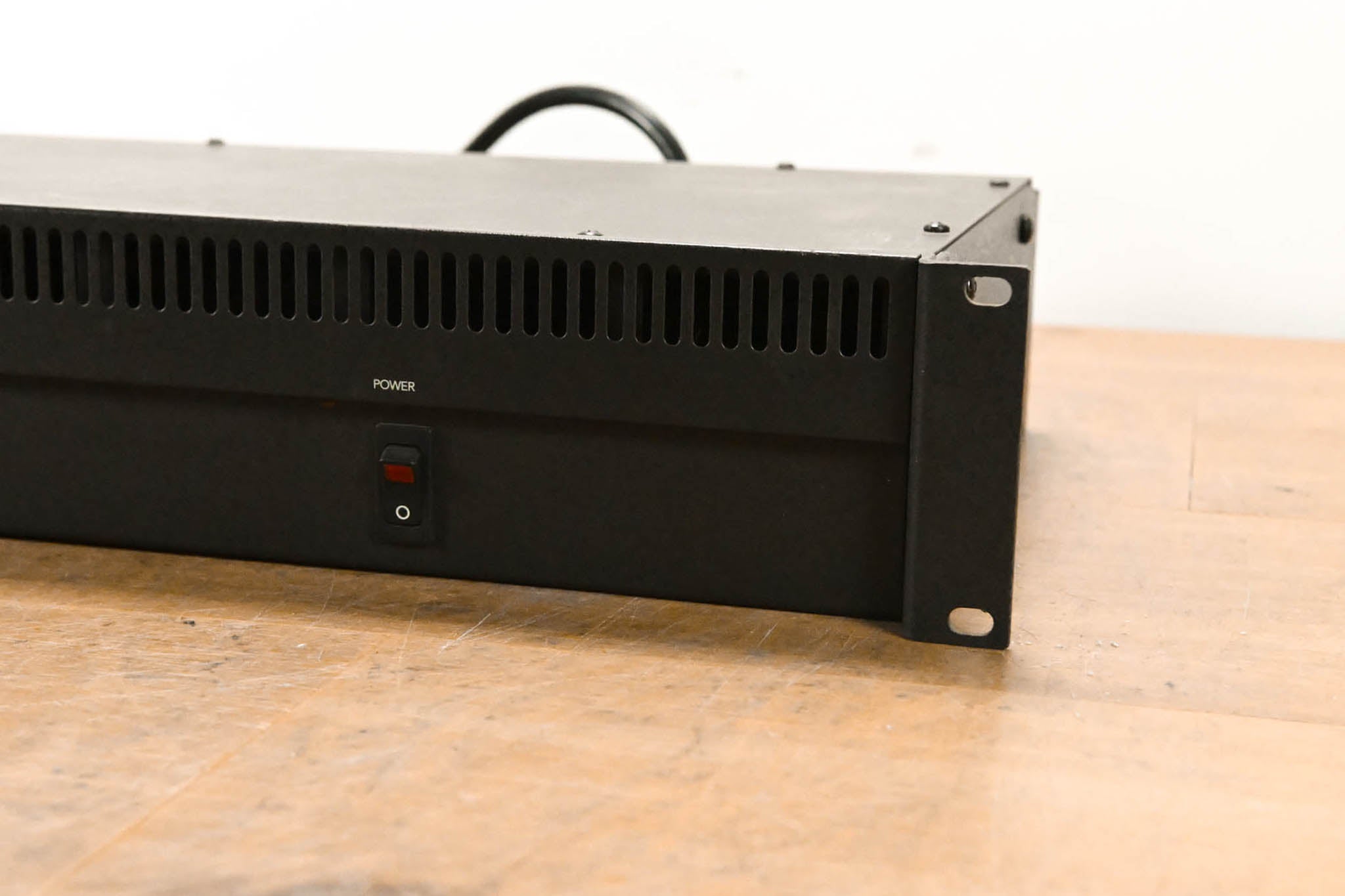 Mackie 220-Watt Power Supply For 8-Bus Mixers