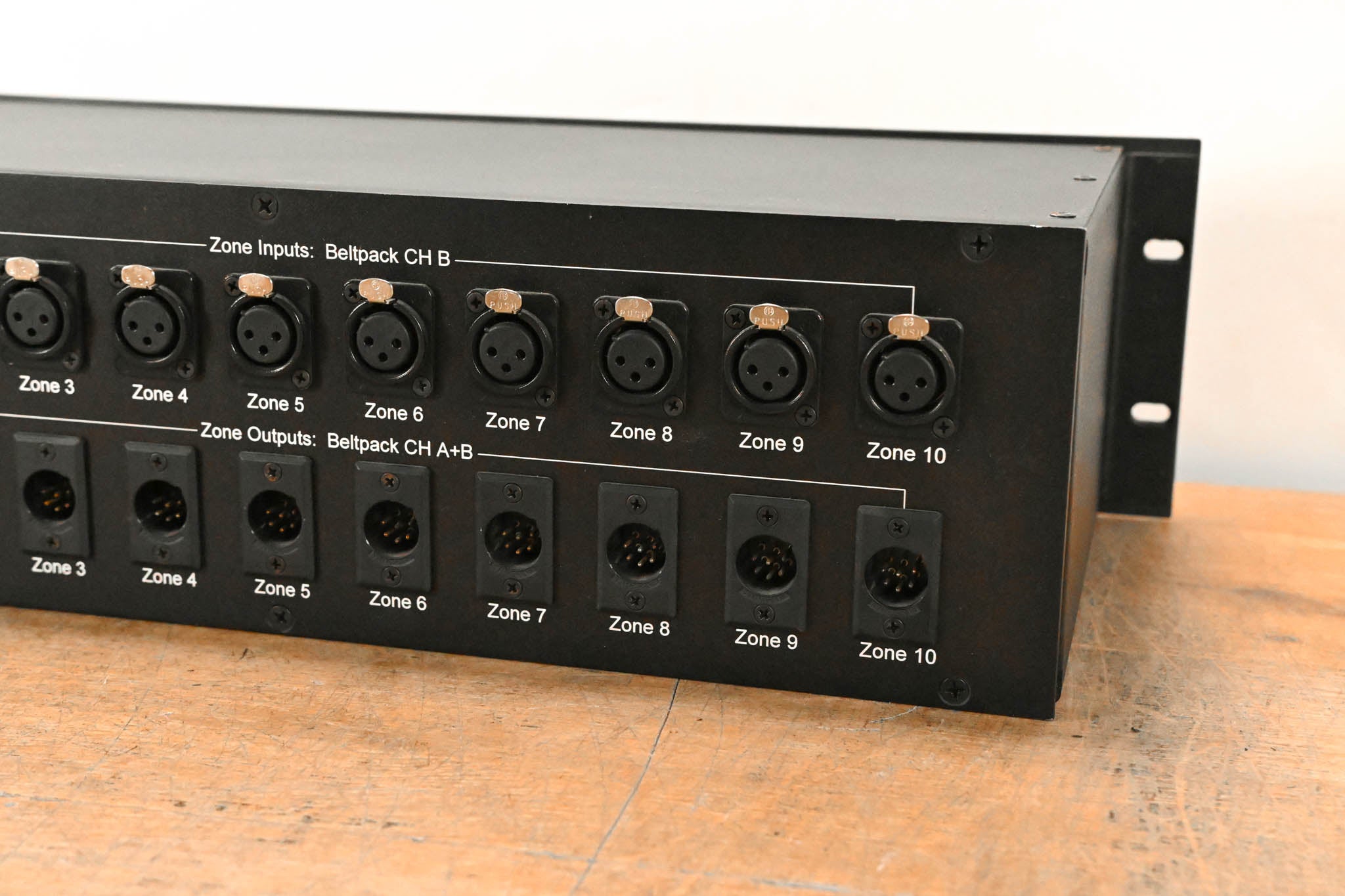 Intercom IZI-10 Intercom Zone Interface