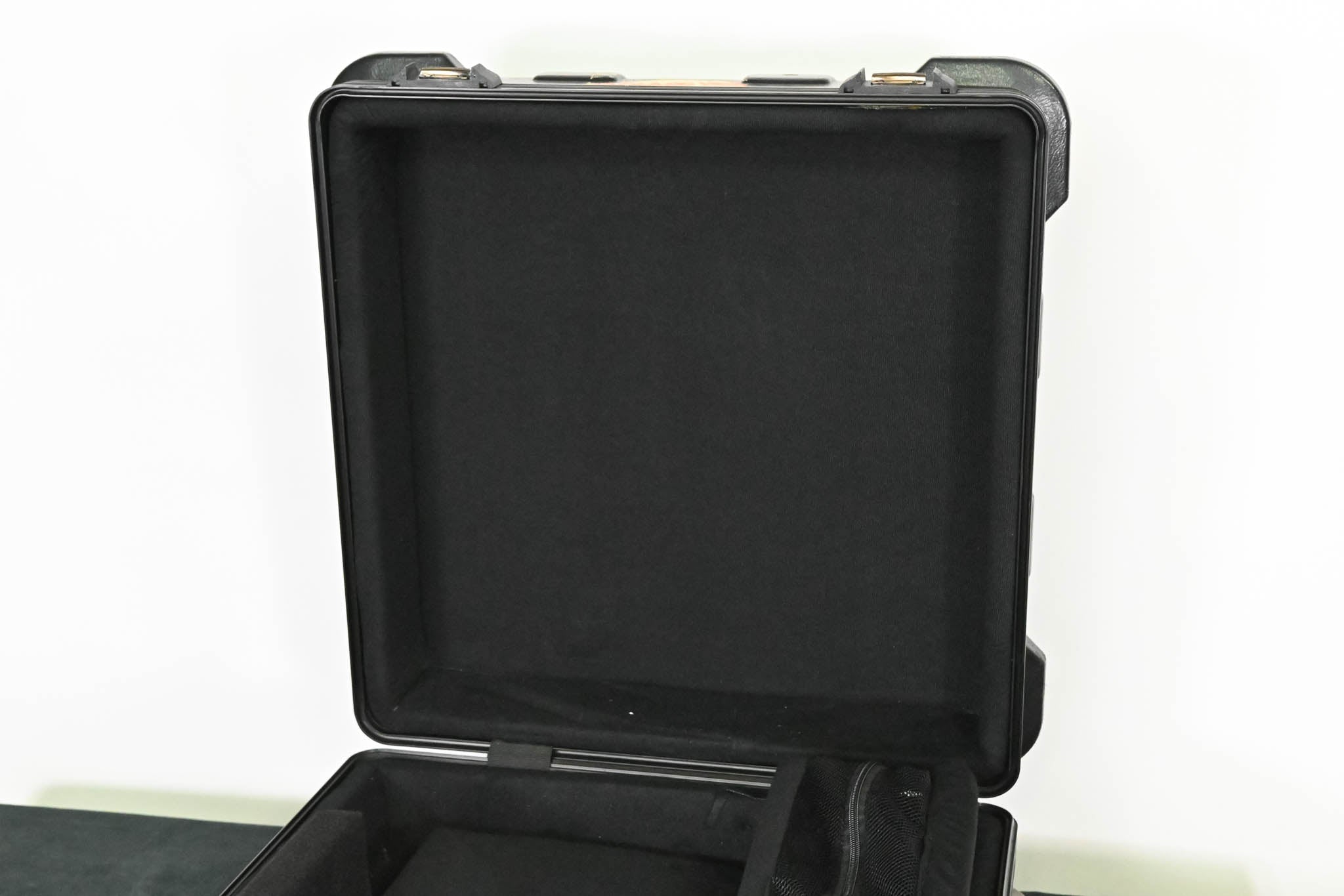 Gator Cases GTSA-AVPROJECT TSA Projector Case - 18" x 18" x 6″
