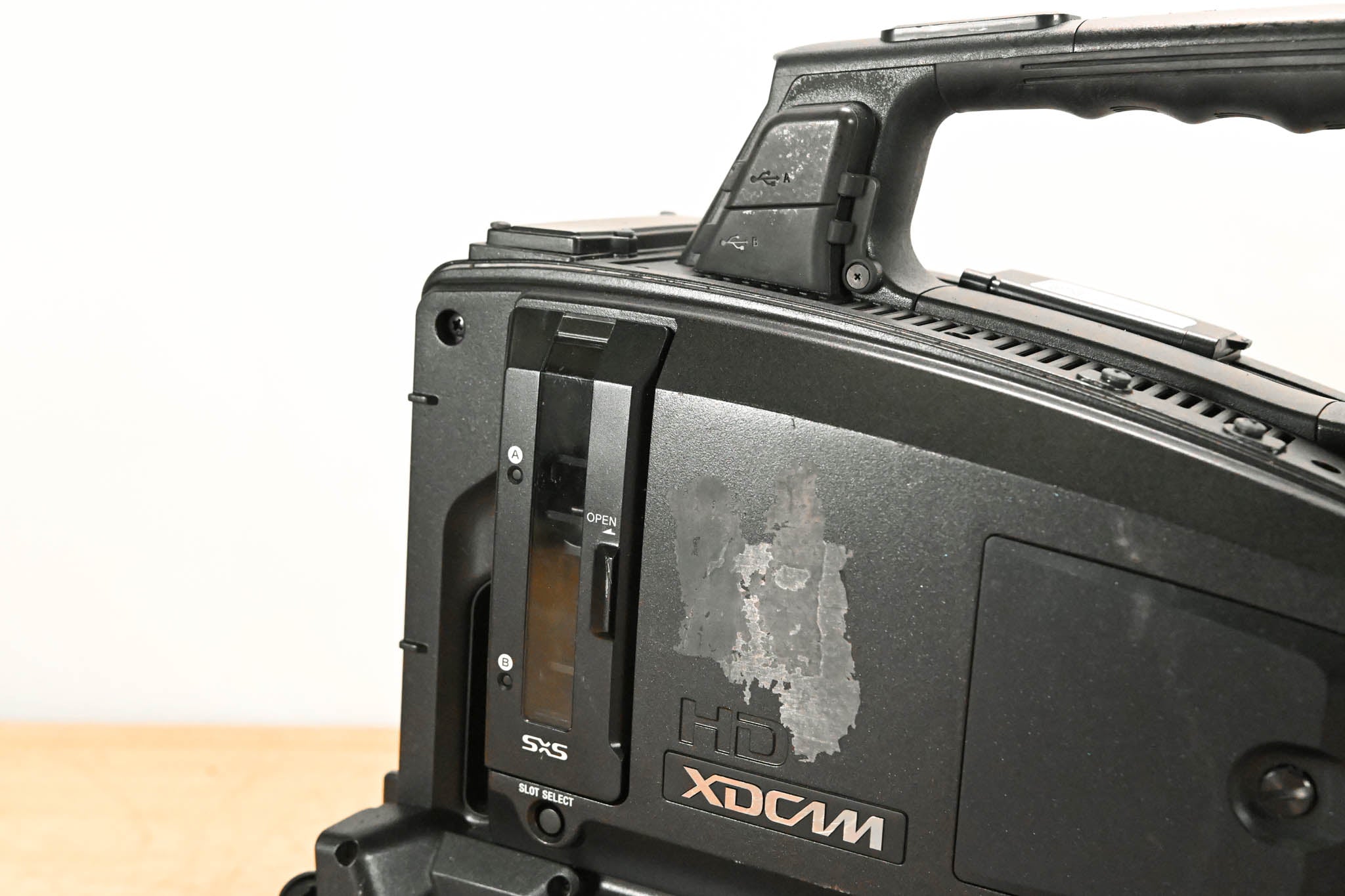 Sony PMW-400 XDCAM HD422 2/3" Camcorder w/ CBK-VF01 Viewfinder + Mic