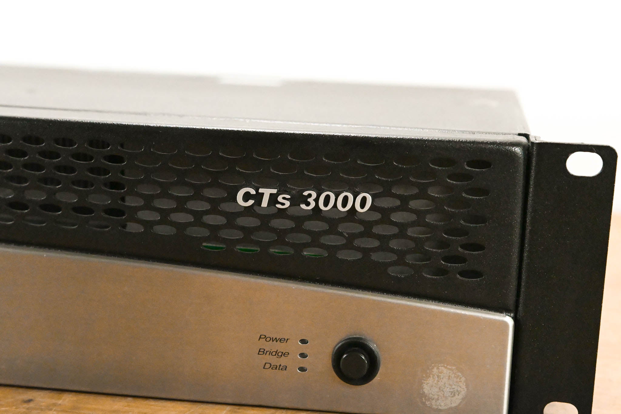 Crown CTs 3000 Two-Channel 1500W Power Amplifier