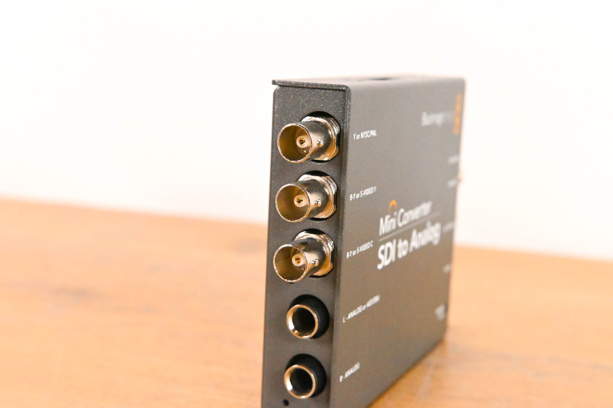 Blackmagic Design Mini Converter SDI to Analog (NO POWER SUPPLY)