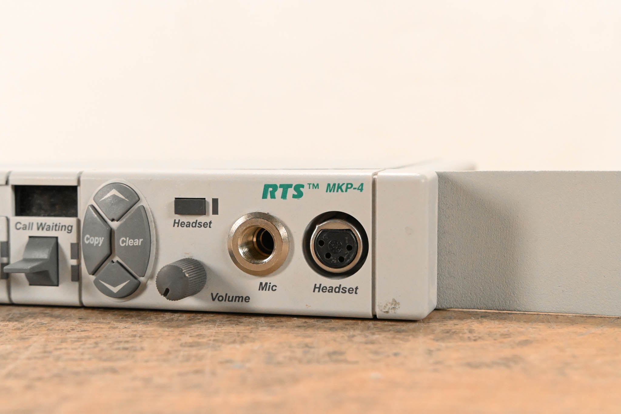 RTS MKP-4 4-Position Rackmount/Desktop Keypanel  - 4 pin