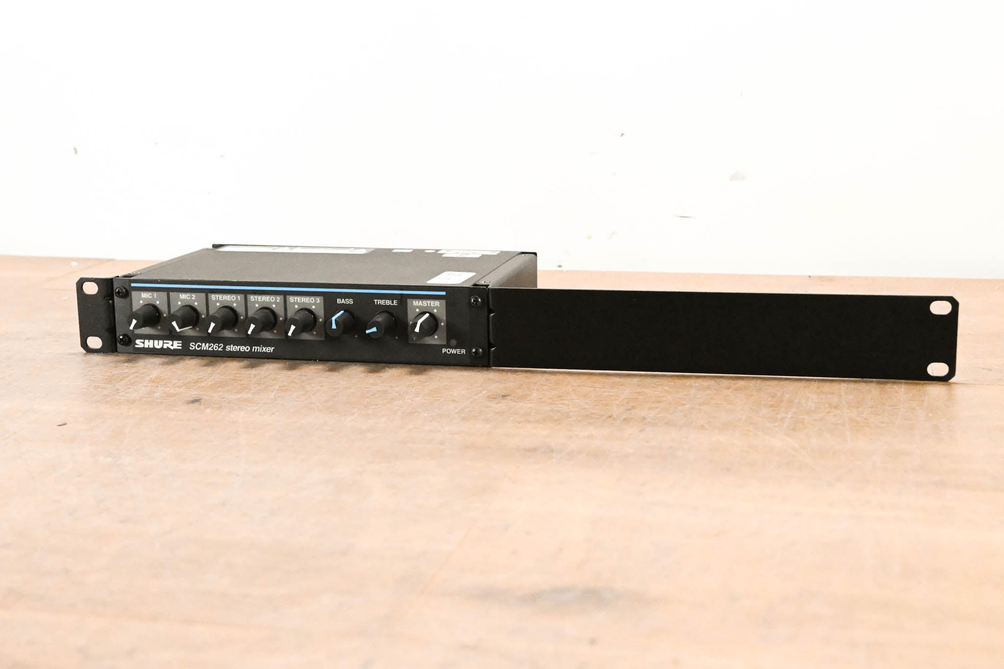 Shure SCM262 Stereo Microphone Mixer