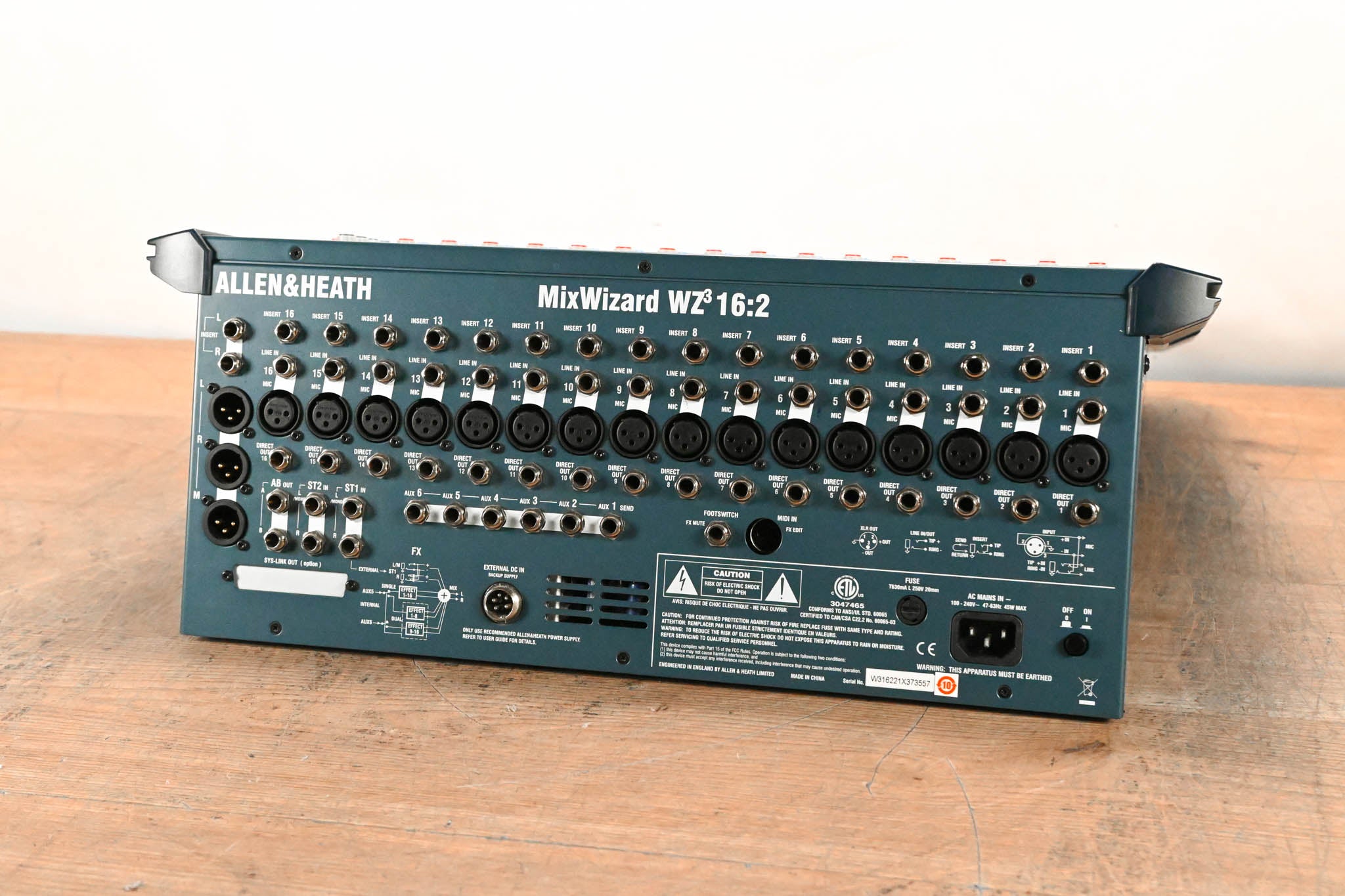 Allen & Heath MixWizard WZ3 16:2 16-Channel Analog Mixer