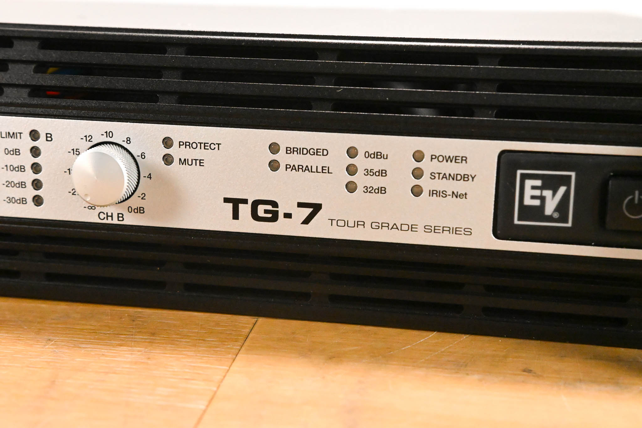 Electro-Voice (EV) TG-7 Tour-Grade Stereo Power Amplifier