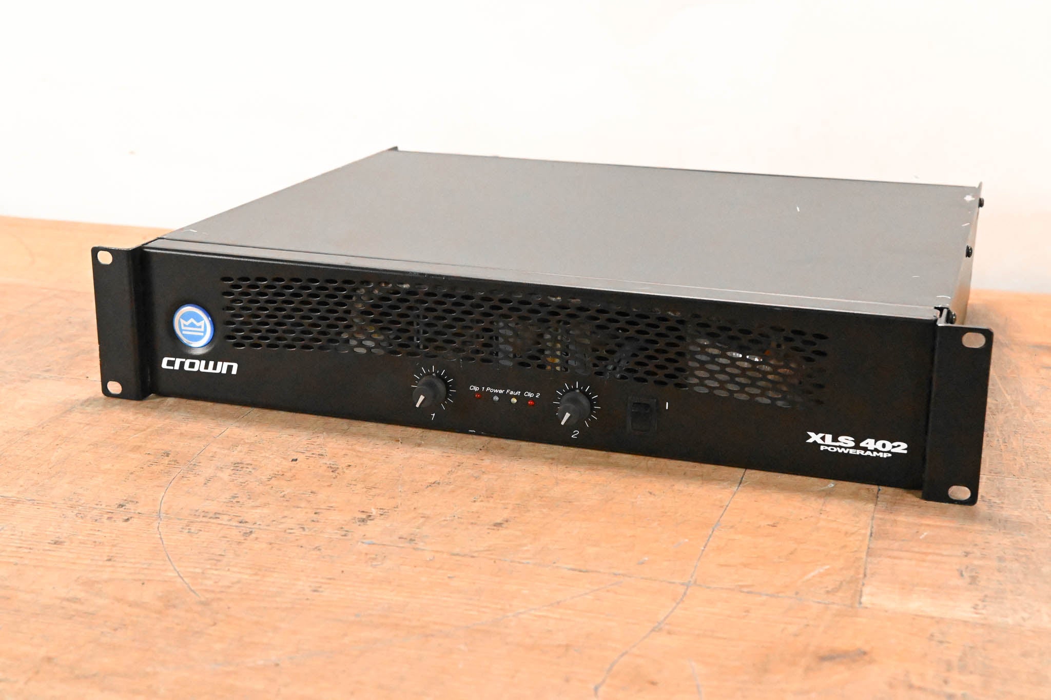 Crown XLS 402 2-Channel Power Amplifier