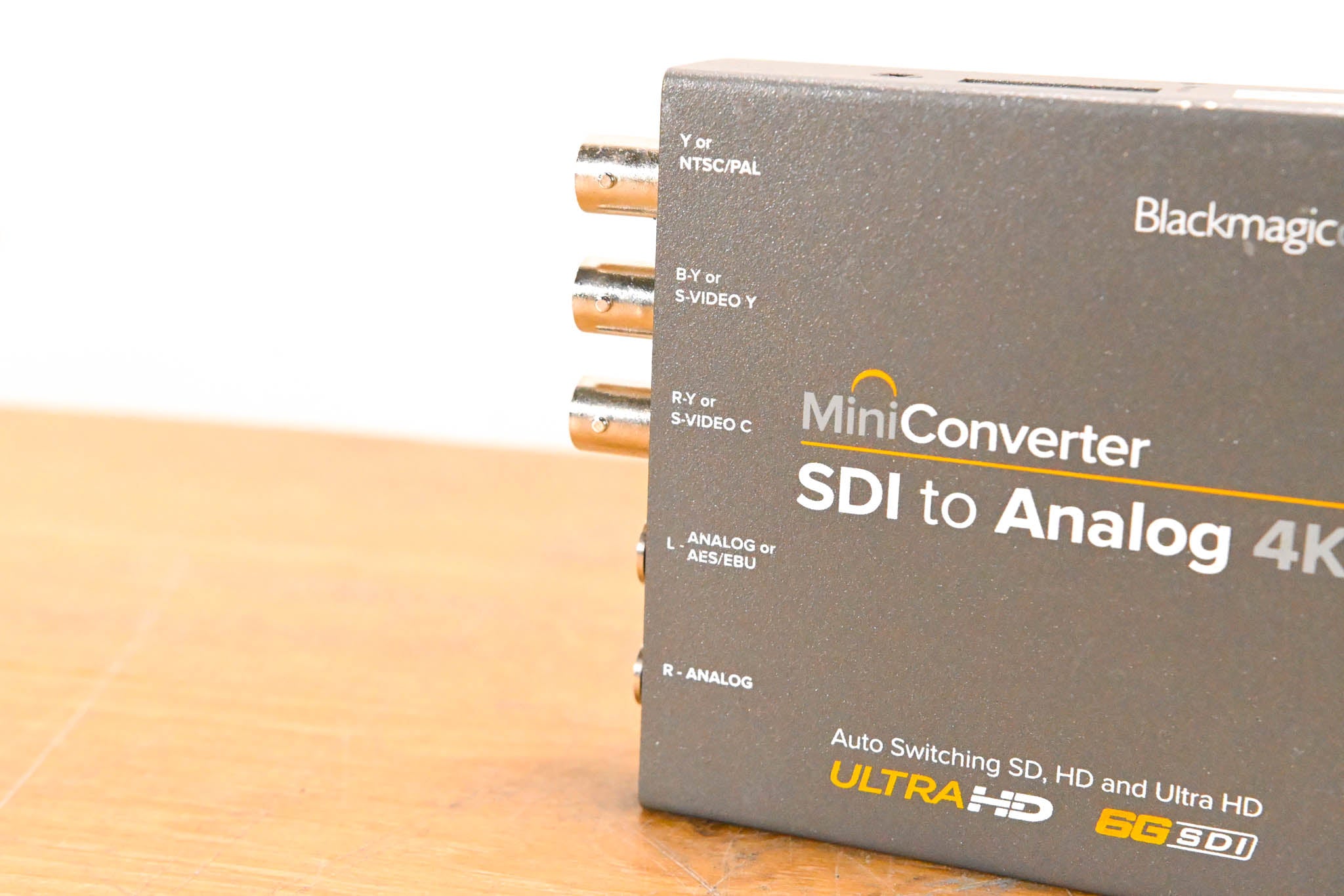 Blackmagic Design Mini Converter SDI to Analog 4K (NO POWER SUPPLY)