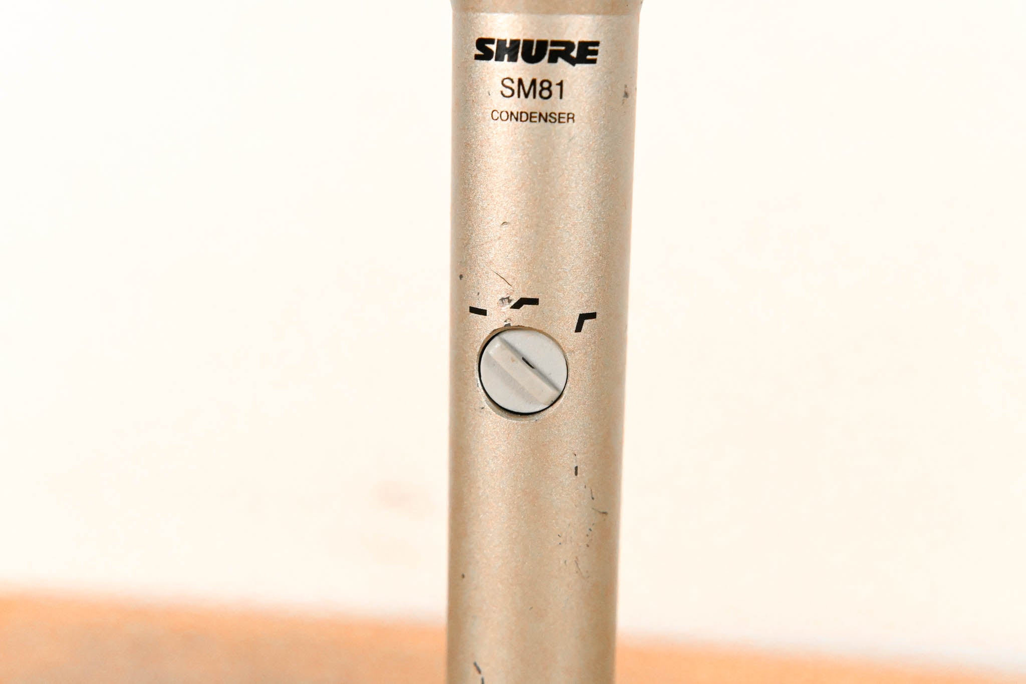 Shure SM81 Cardioid Condenser Microphone