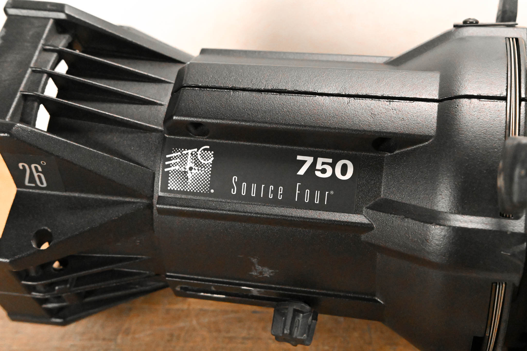 ETC Source Four 750 26 Degree Leko with Source 4WRD II LED Light Engine