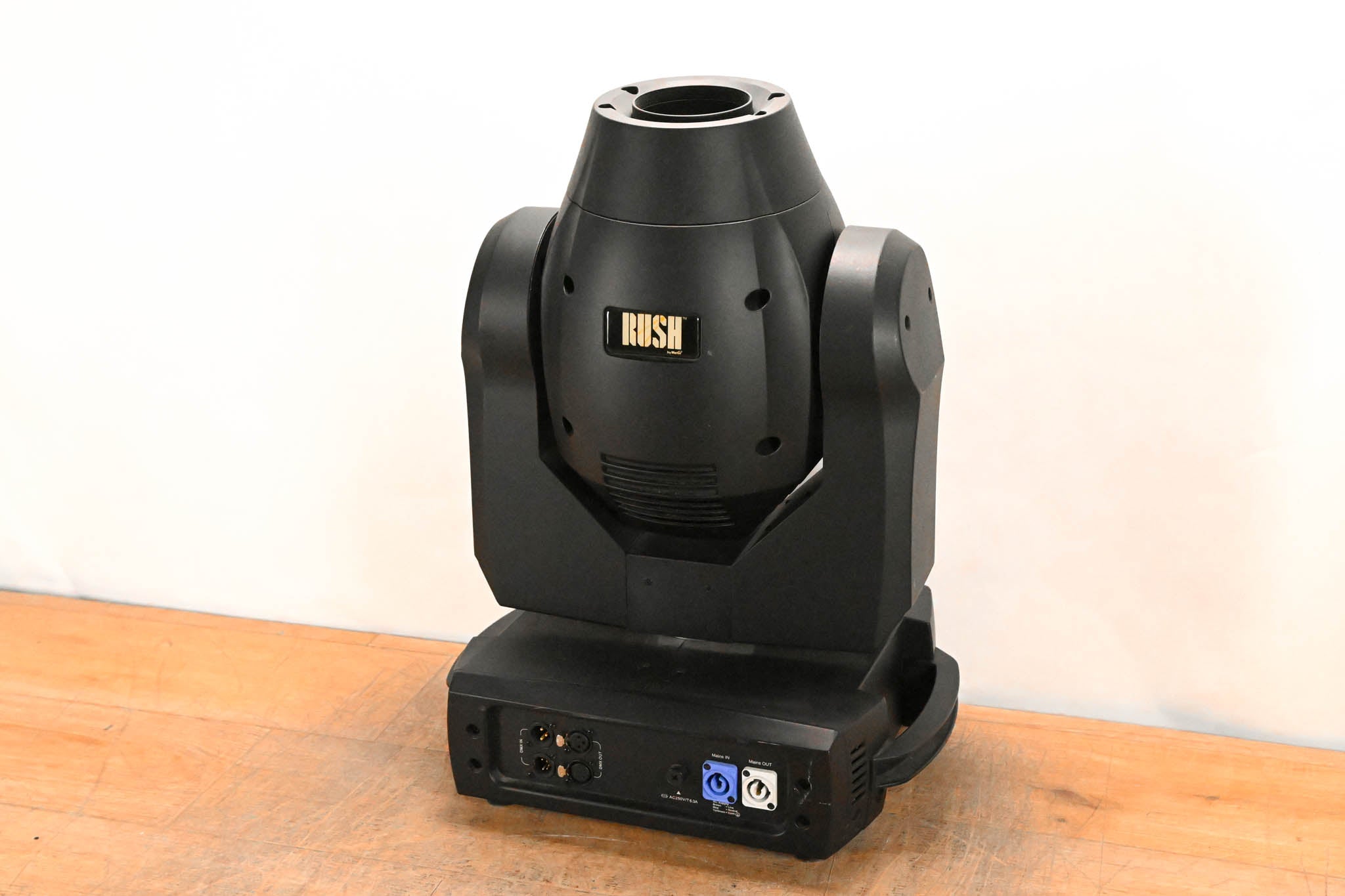 Martin Lighting RUSH MH 1 Profile Professional LED Moving Light