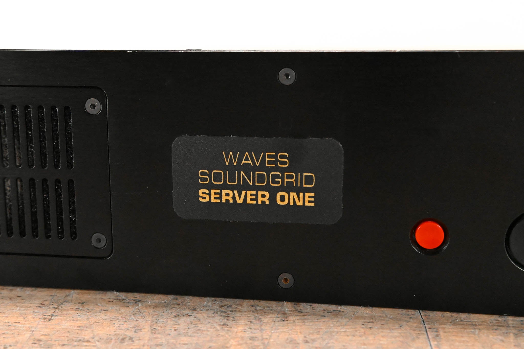 Waves SoundGrid Server One