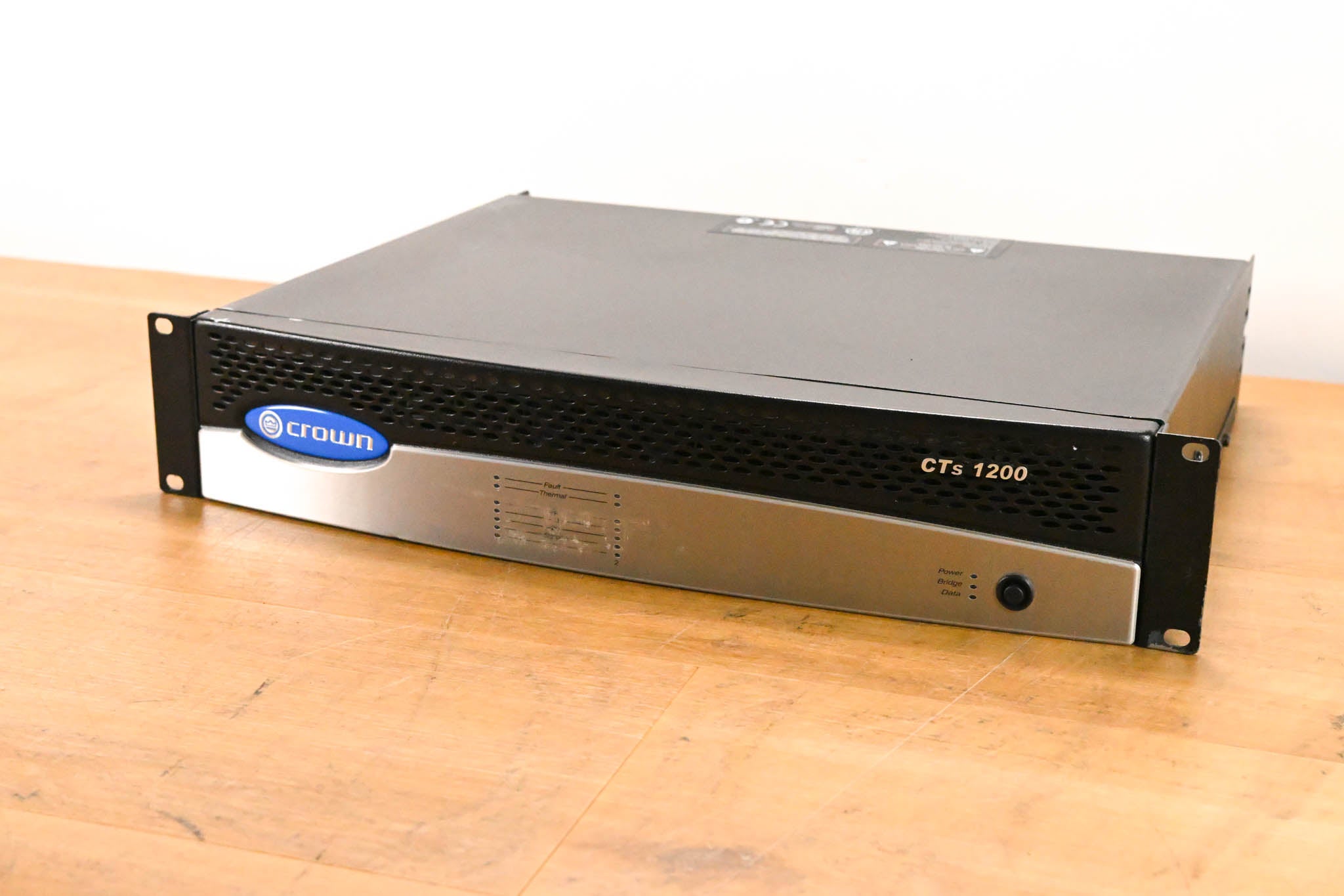 Crown CTs 1200 Two-Channel 600W Power Amplifier