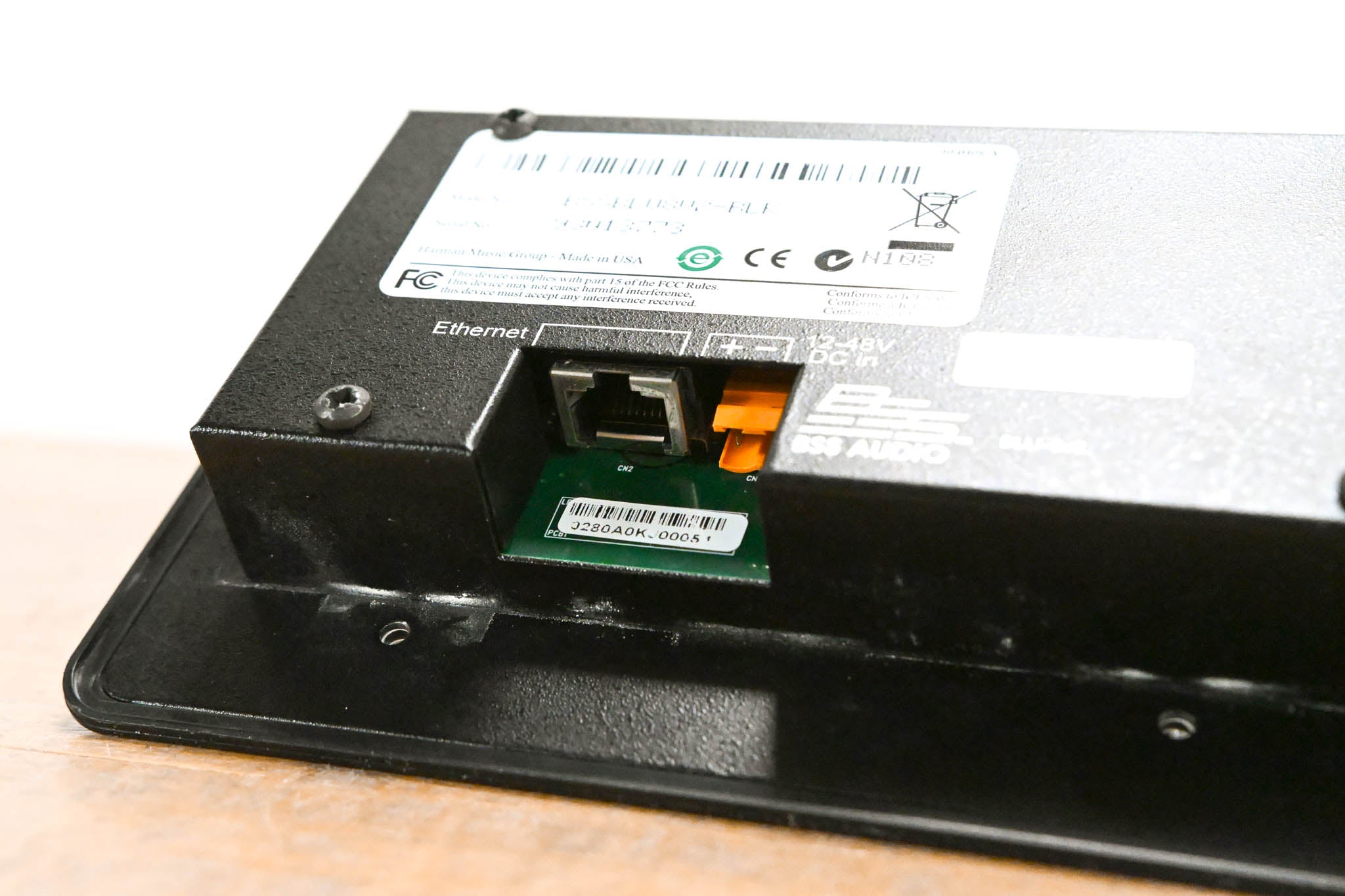 BSS BLU-8v2BLK Programmable Zone Controller